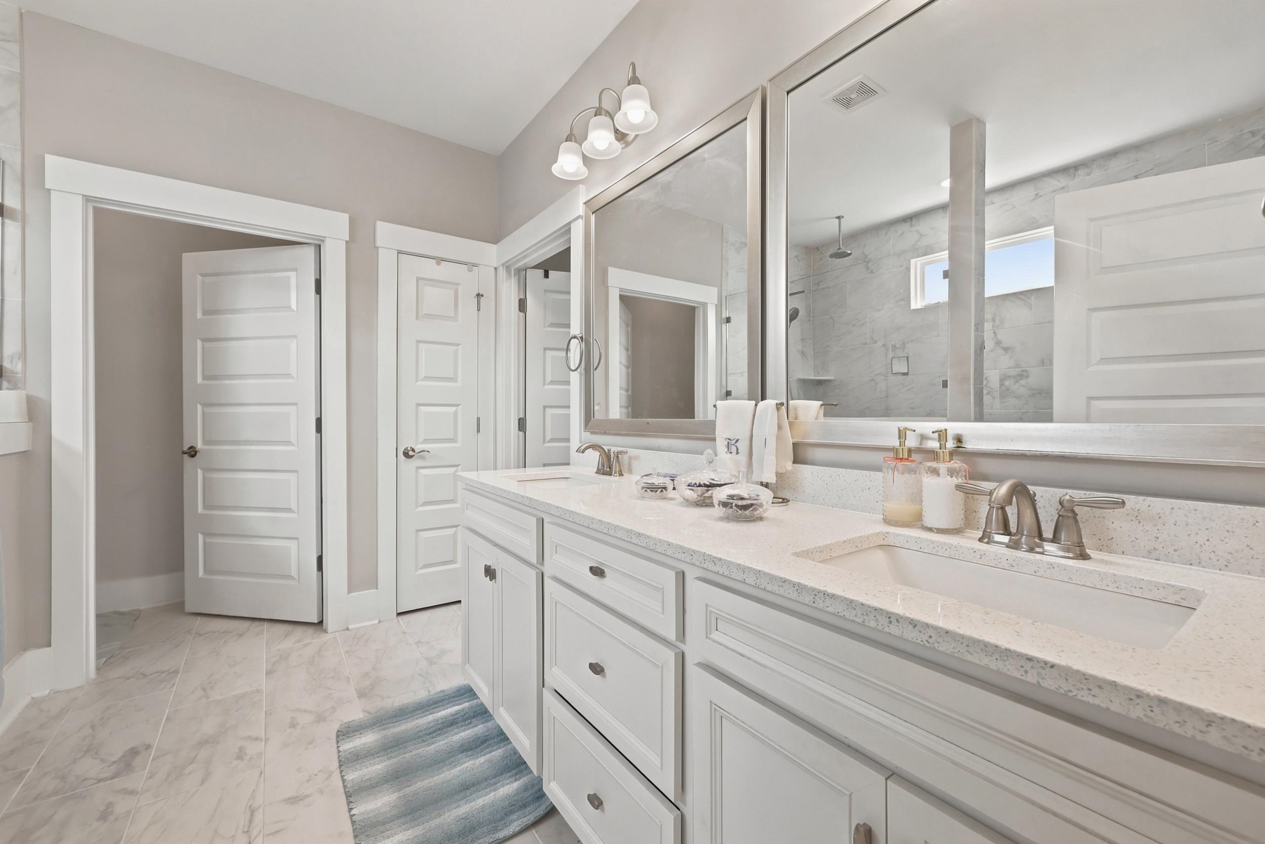 1200 Arezzo Ave. Property Photo 7