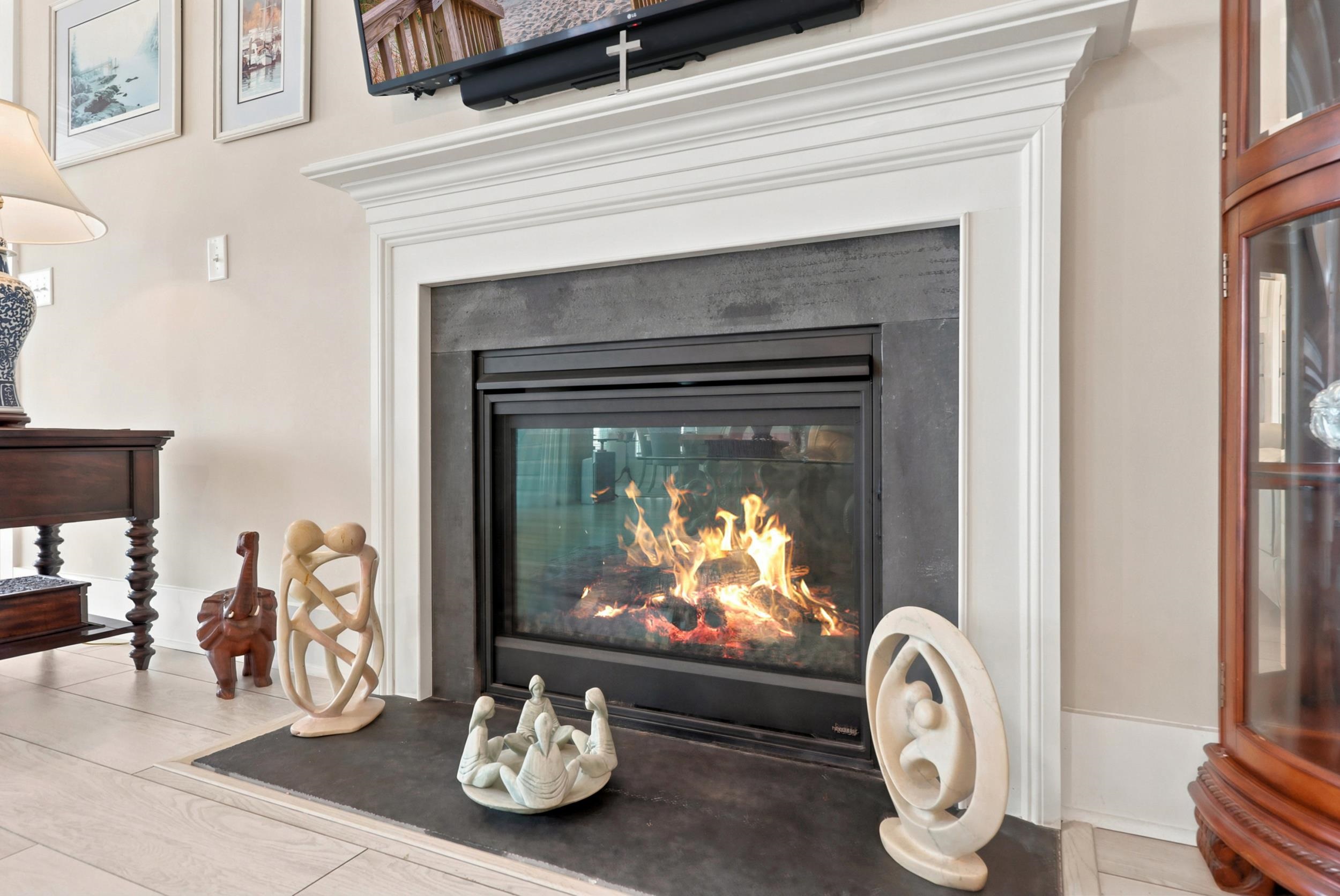 1200 Arezzo Ave. Property Photo 8