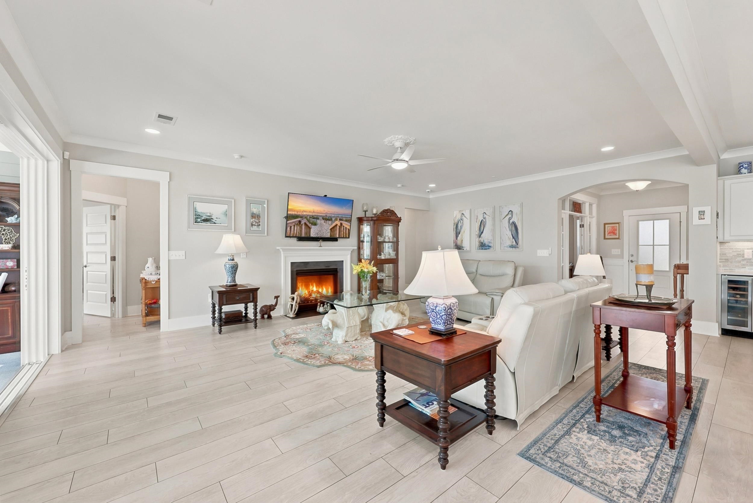 1200 Arezzo Ave. Property Photo 31
