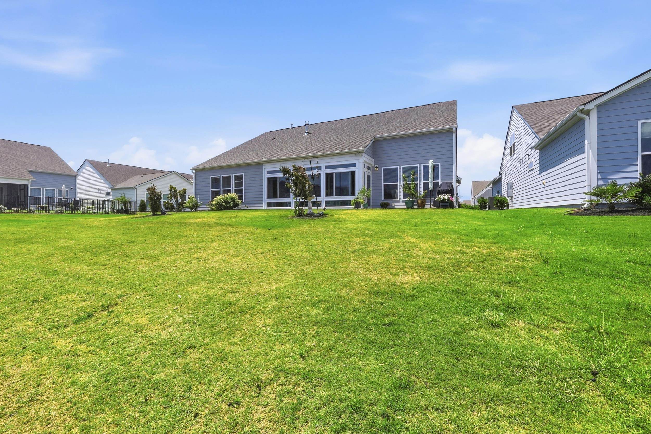 1200 Arezzo Ave. Property Photo 43