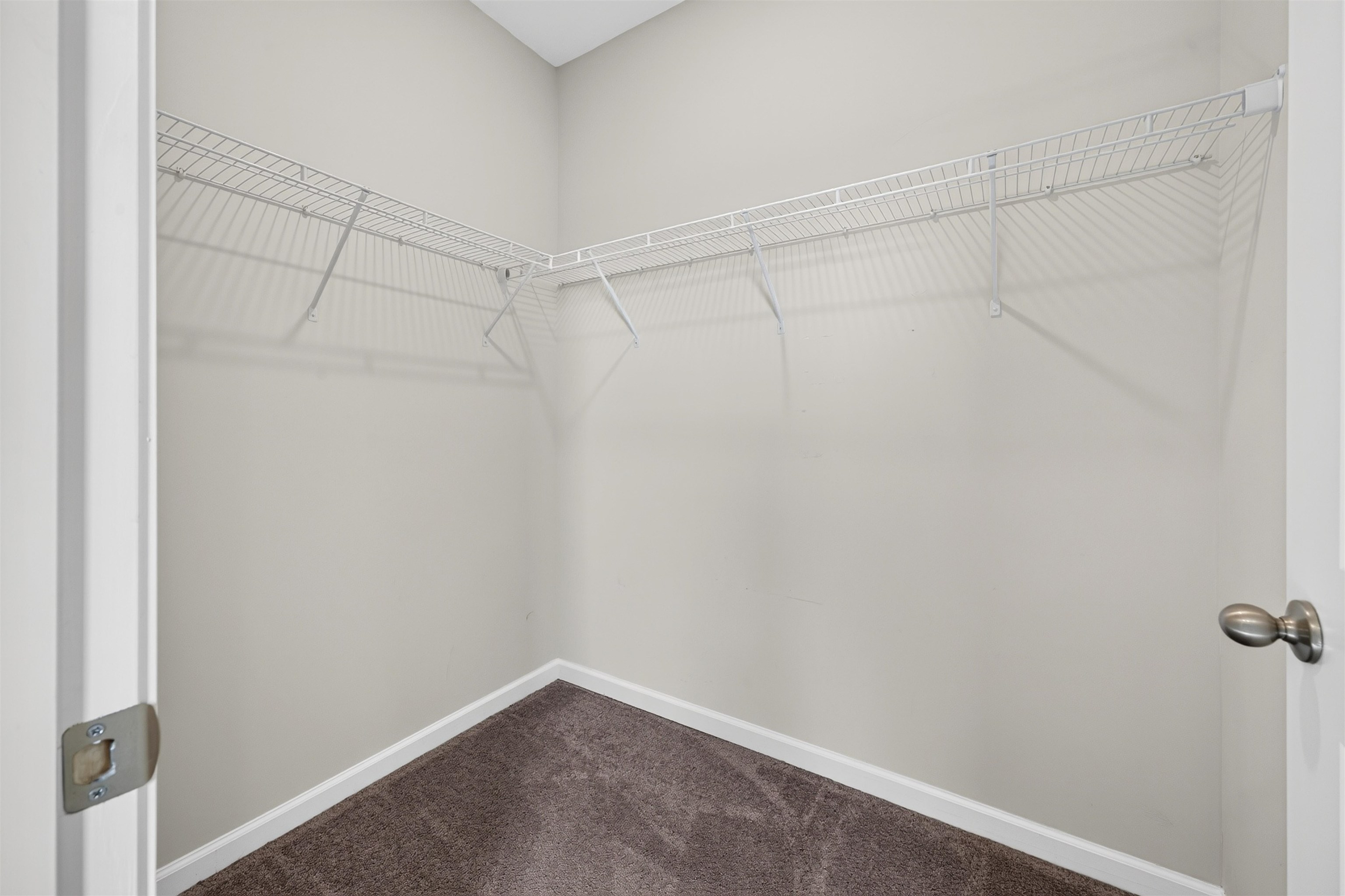 1440 Greenock Ln. Property Photo 26
