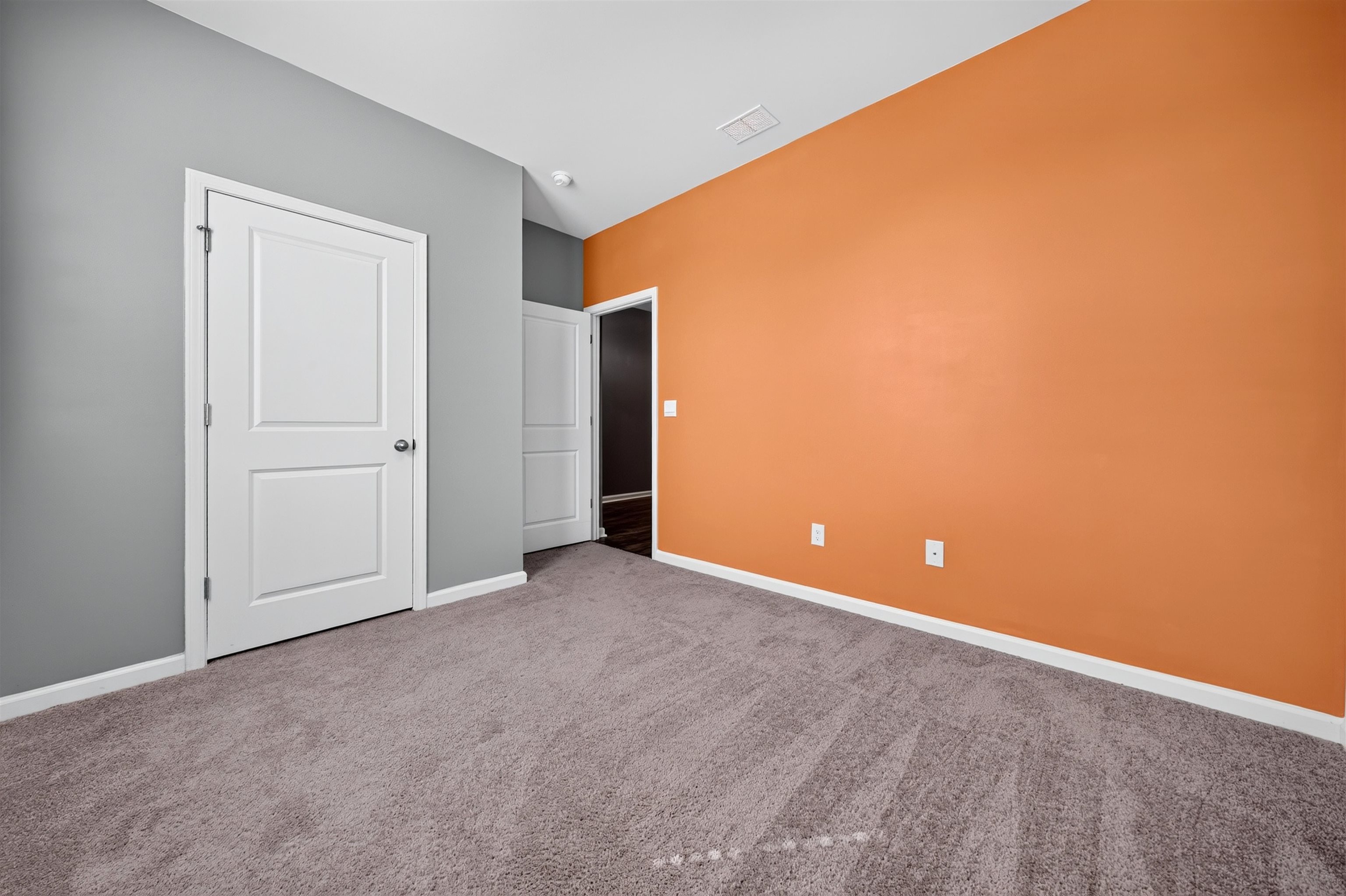 1440 Greenock Ln. Property Photo 30