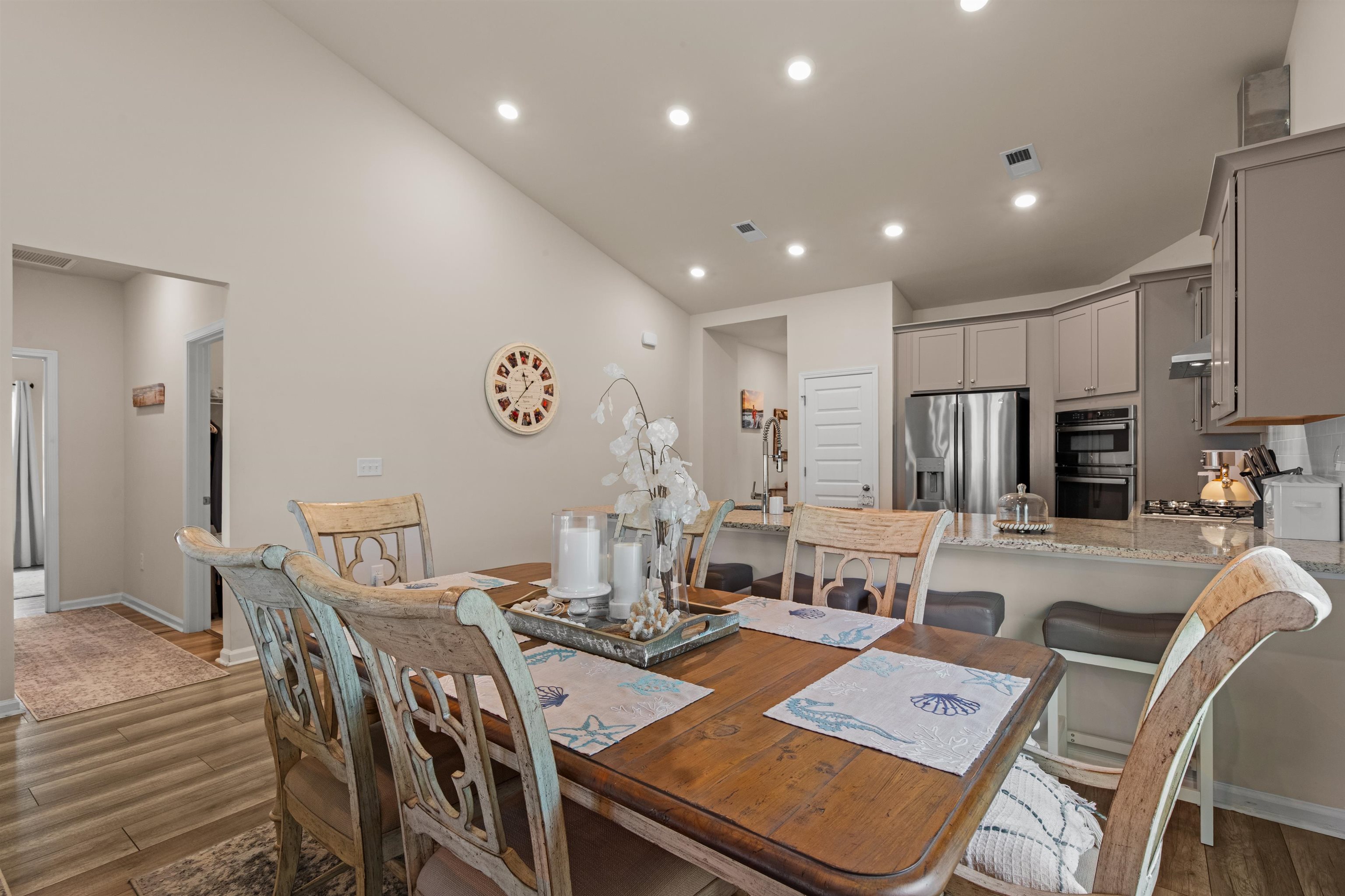5858 Whitebark Dr. Property Photo 21
