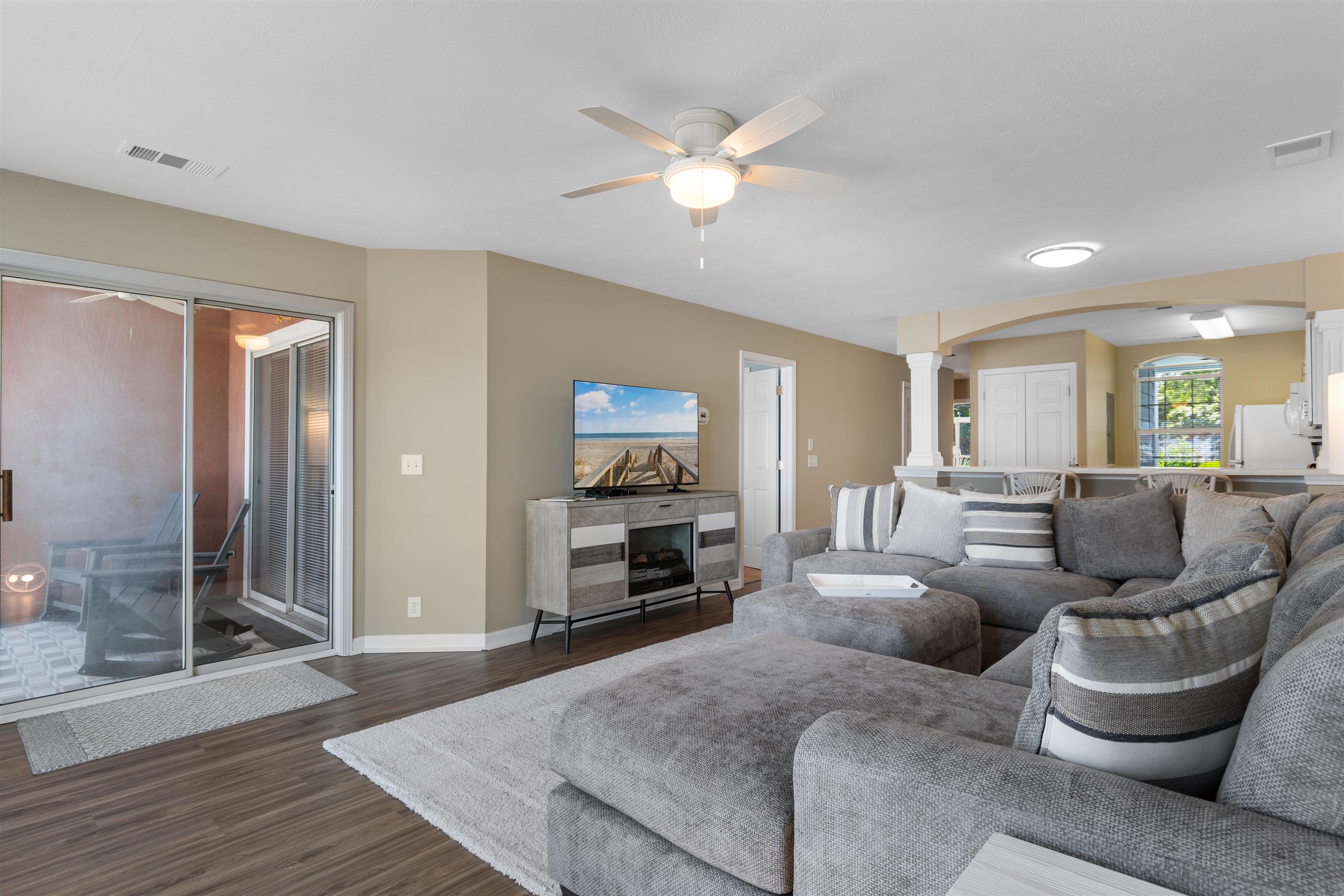 4633 Lightkeepers Way Property Photo 14