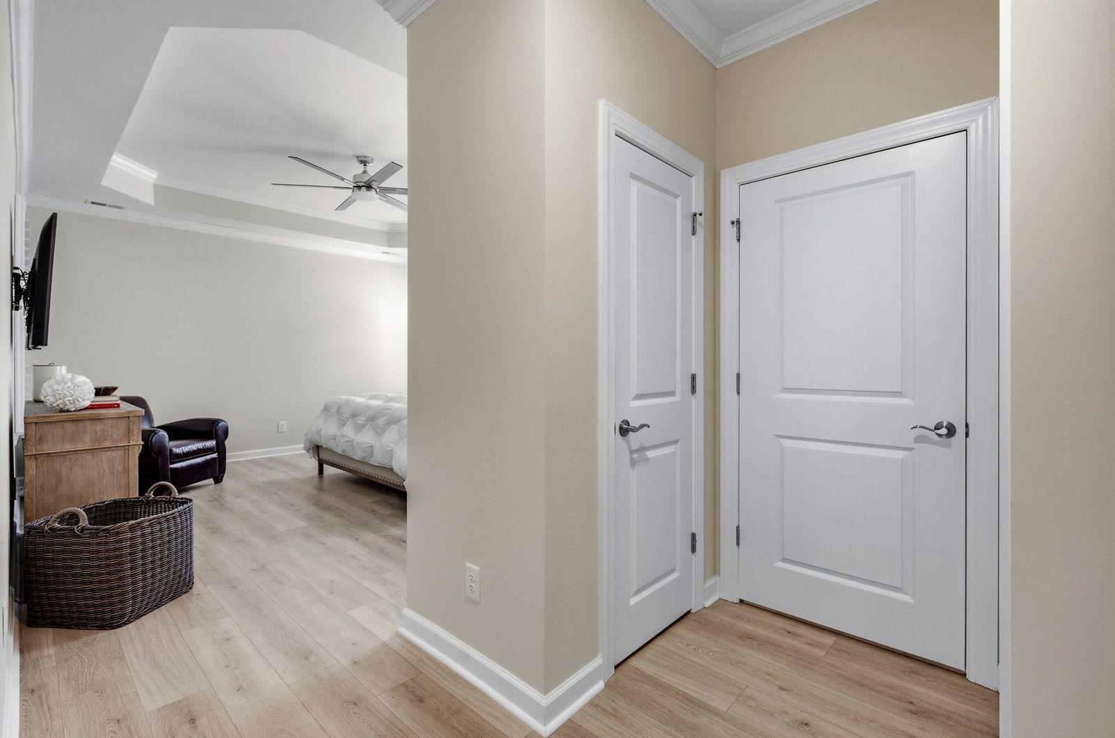 2081 Singing Palm Loop Property Photo 20