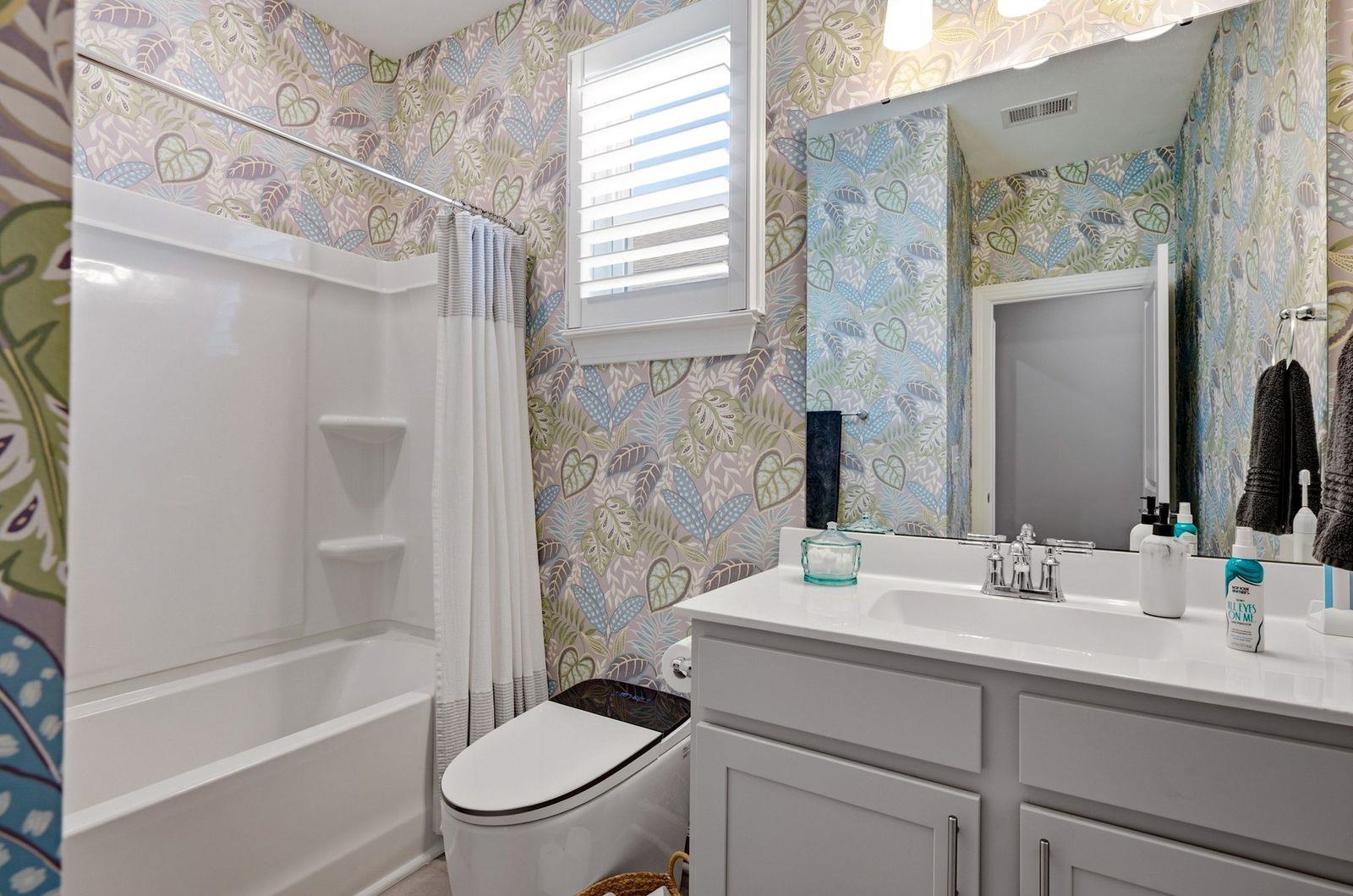 2081 Singing Palm Loop Property Photo 28