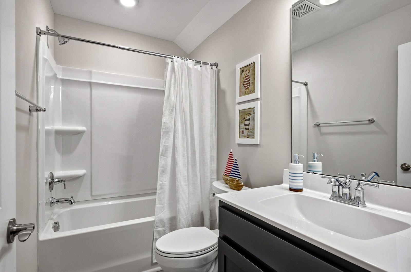 2081 Singing Palm Loop Property Photo 34
