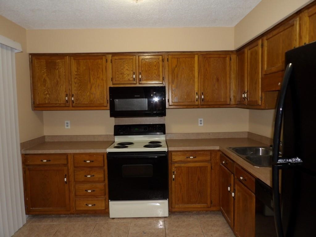 1450 Turkey Ridge Rd. Property Photo 8