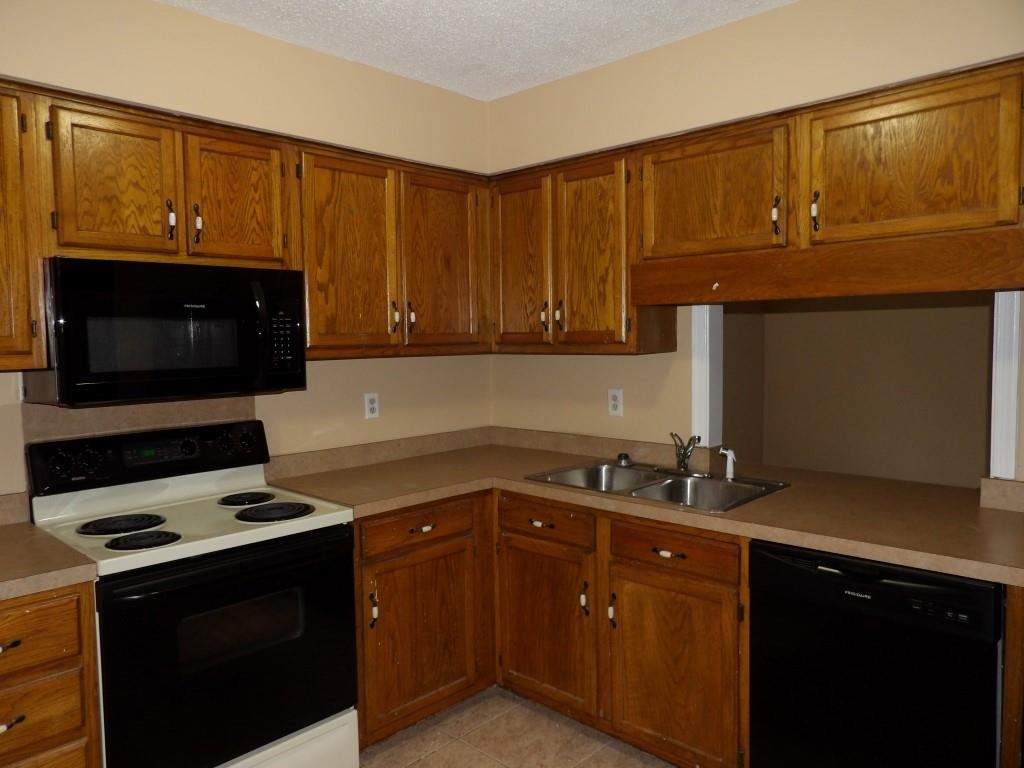 1450 Turkey Ridge Rd. Property Photo 9