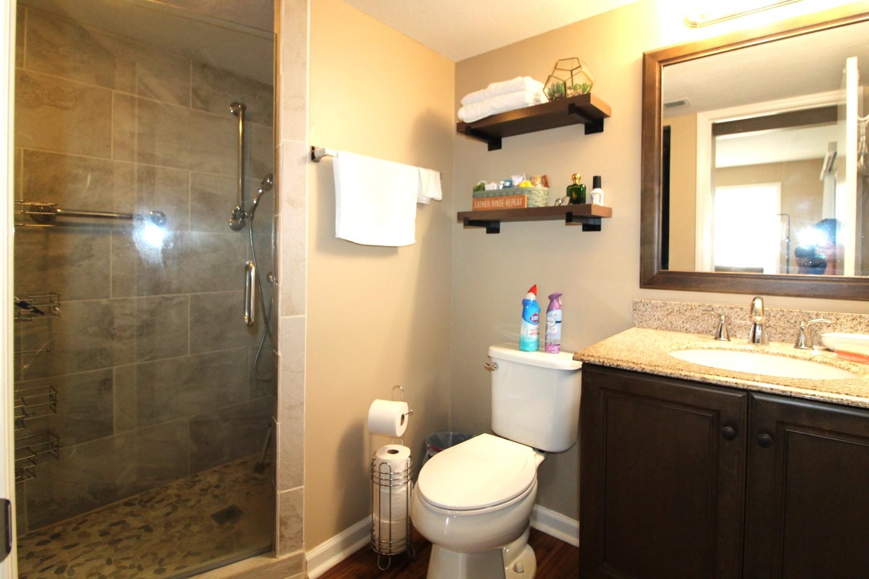858 Tall Oaks Ct. Property Photo 17