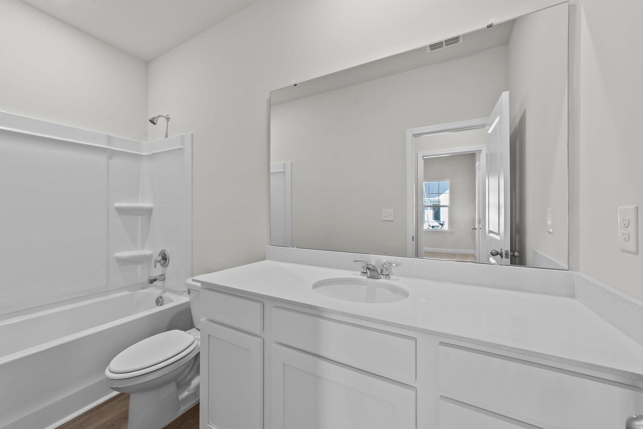 702 Red Tide Rd. Property Photo 4