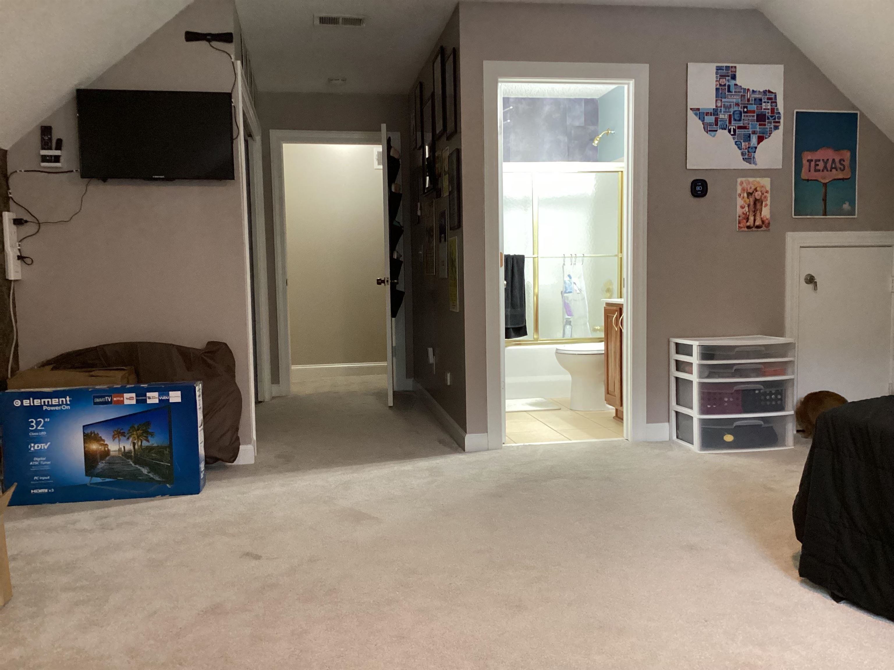 217 Camden Circle Property Photo 29