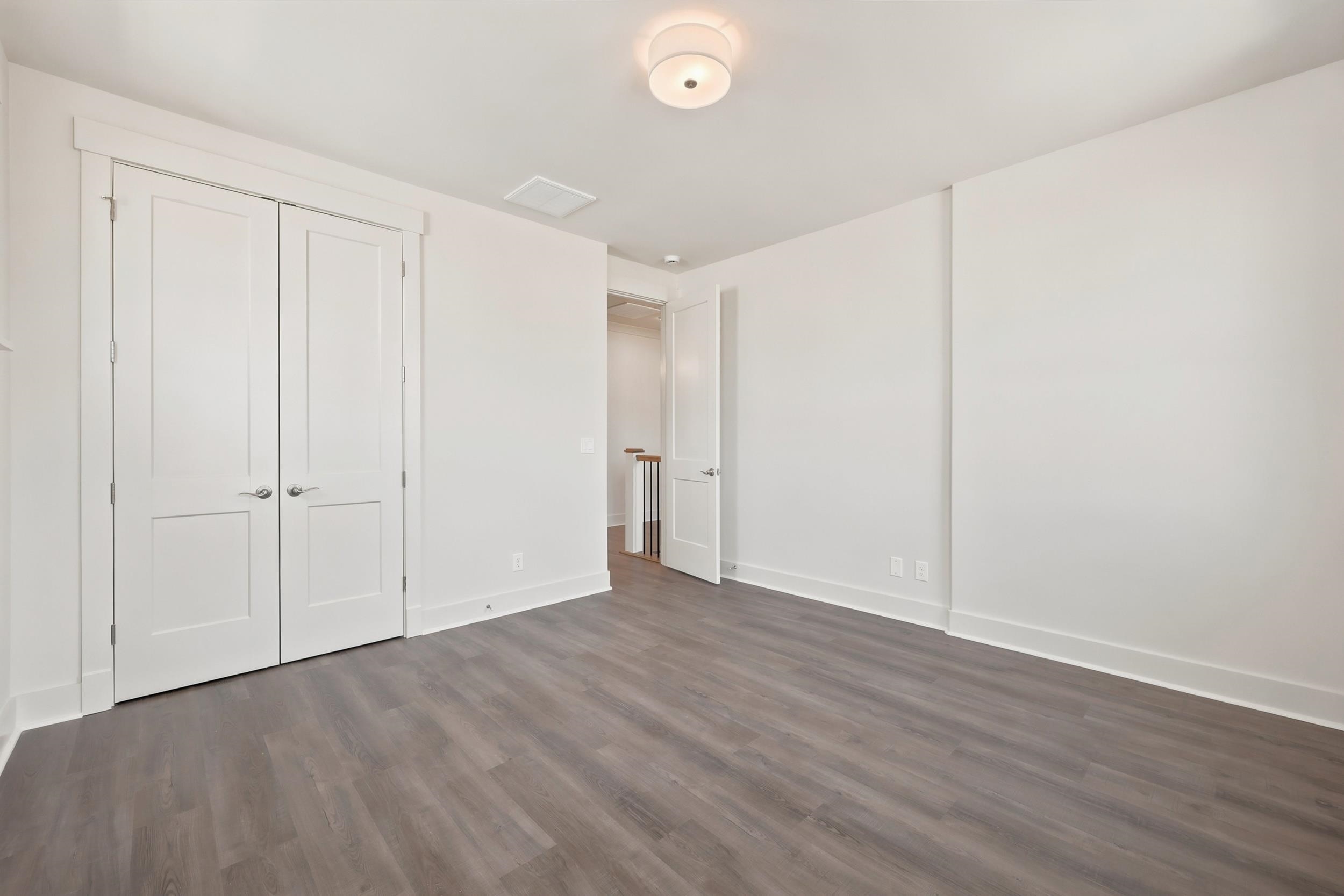 1920 Indigo Cove Way Property Photo 18