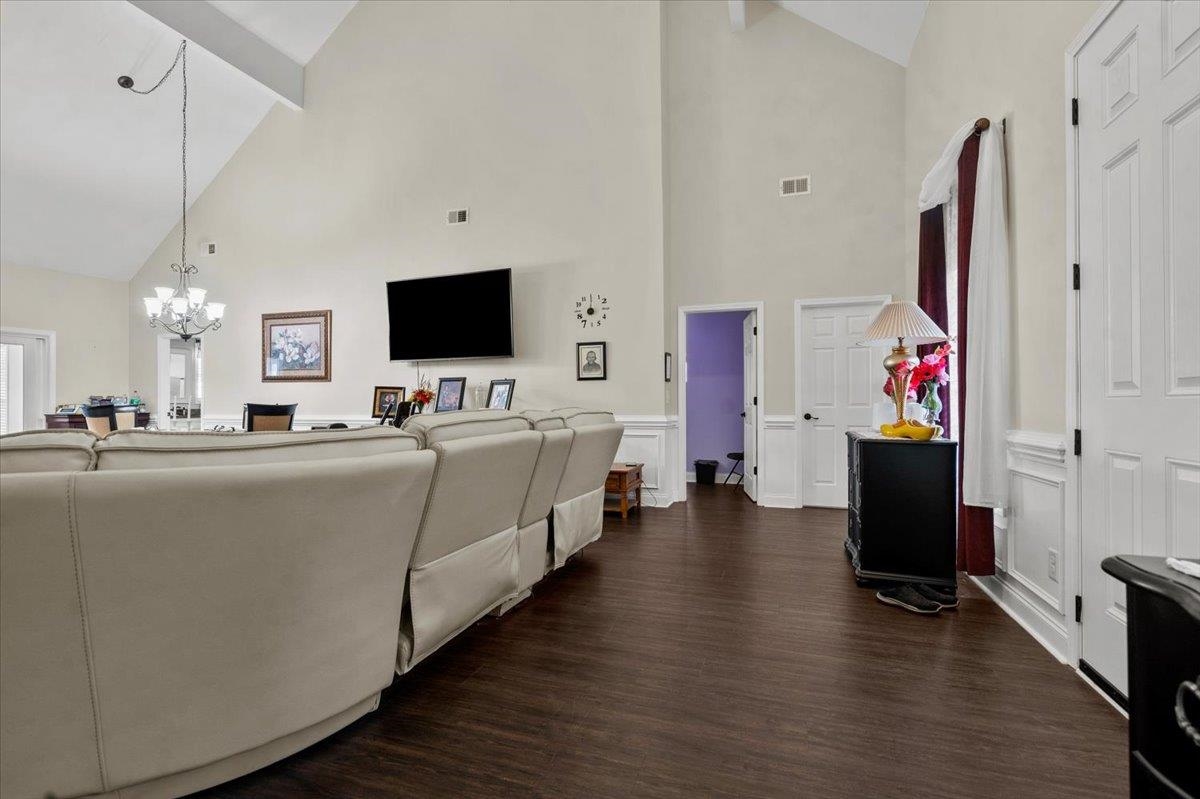 2215 Mclaurin Rd. Property Photo 11