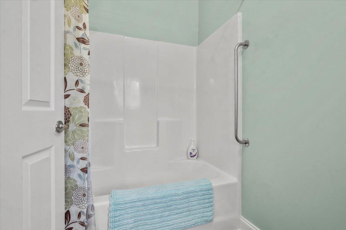 2215 Mclaurin Rd. Property Photo 26