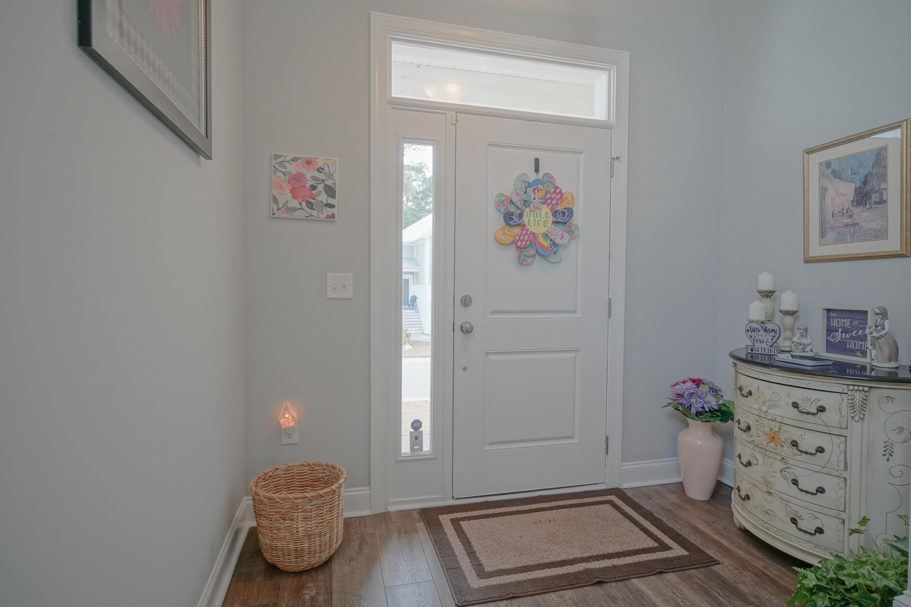 148 Splendor Circle Property Photo 4