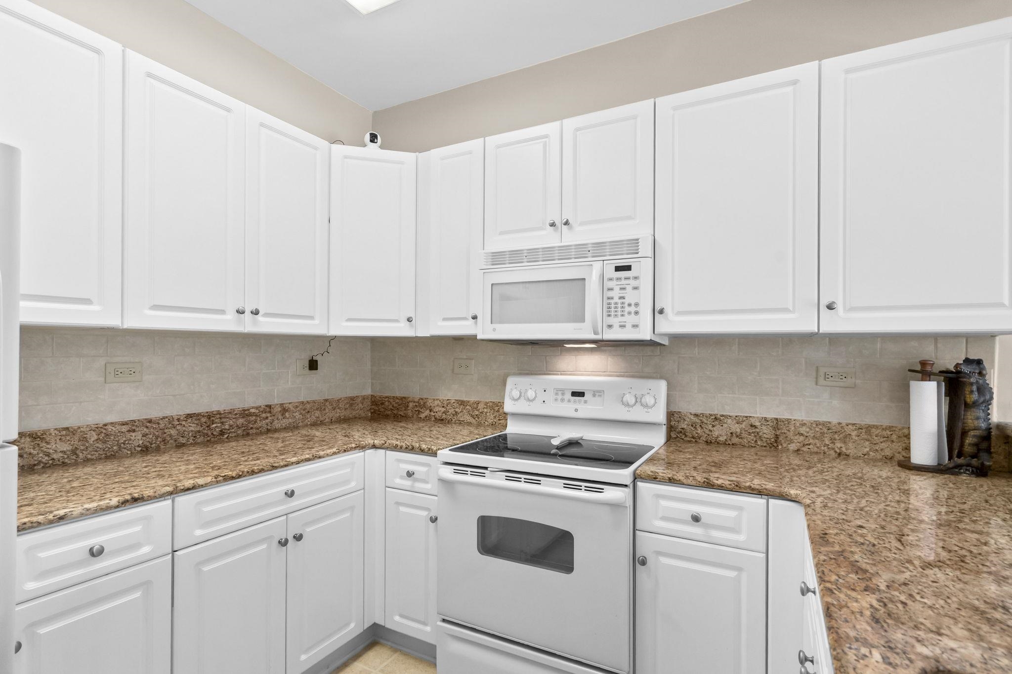 1009 World Tour Blvd. Property Photo 15