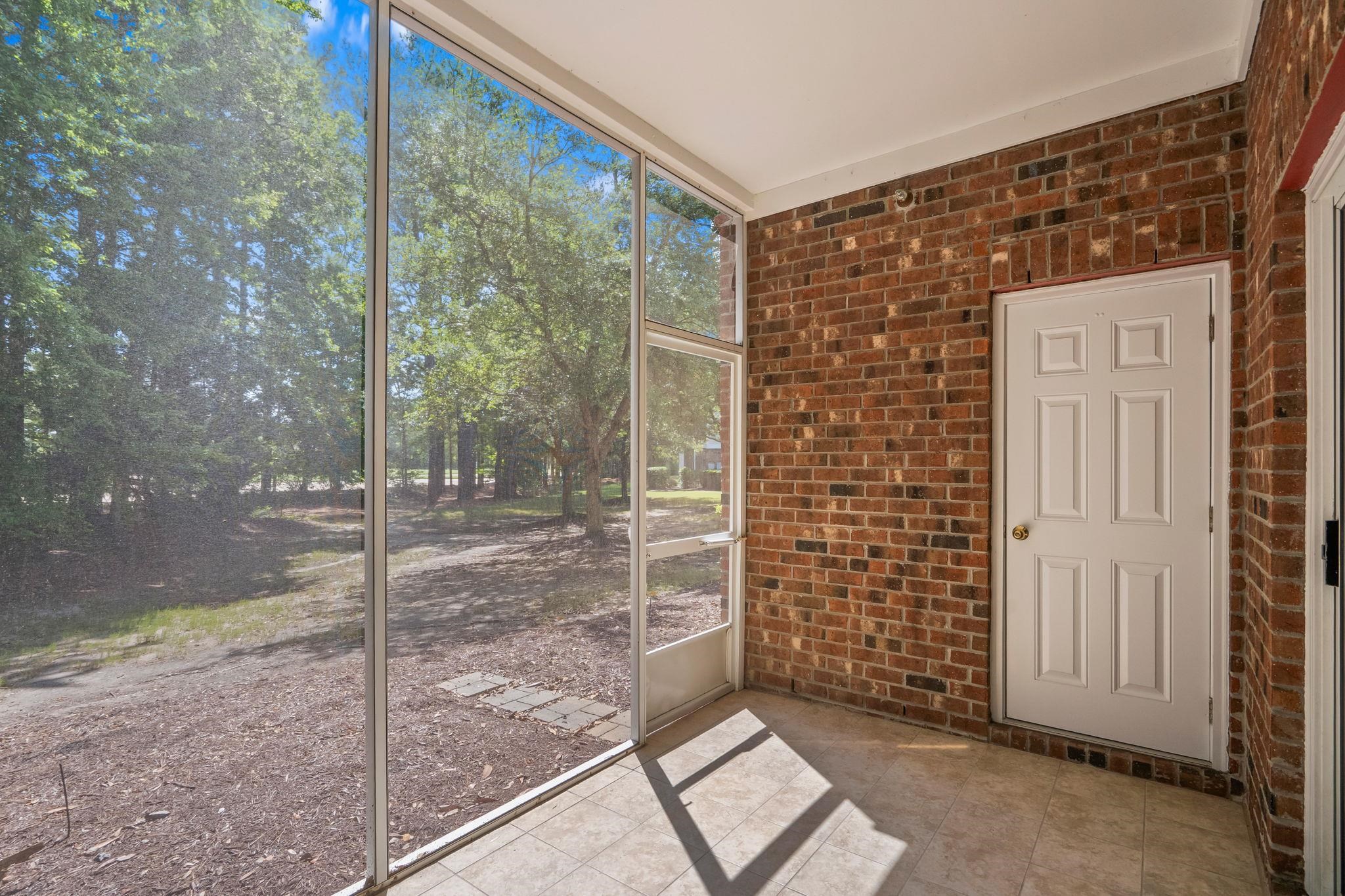 6253 Catalina Dr. Property Photo 28