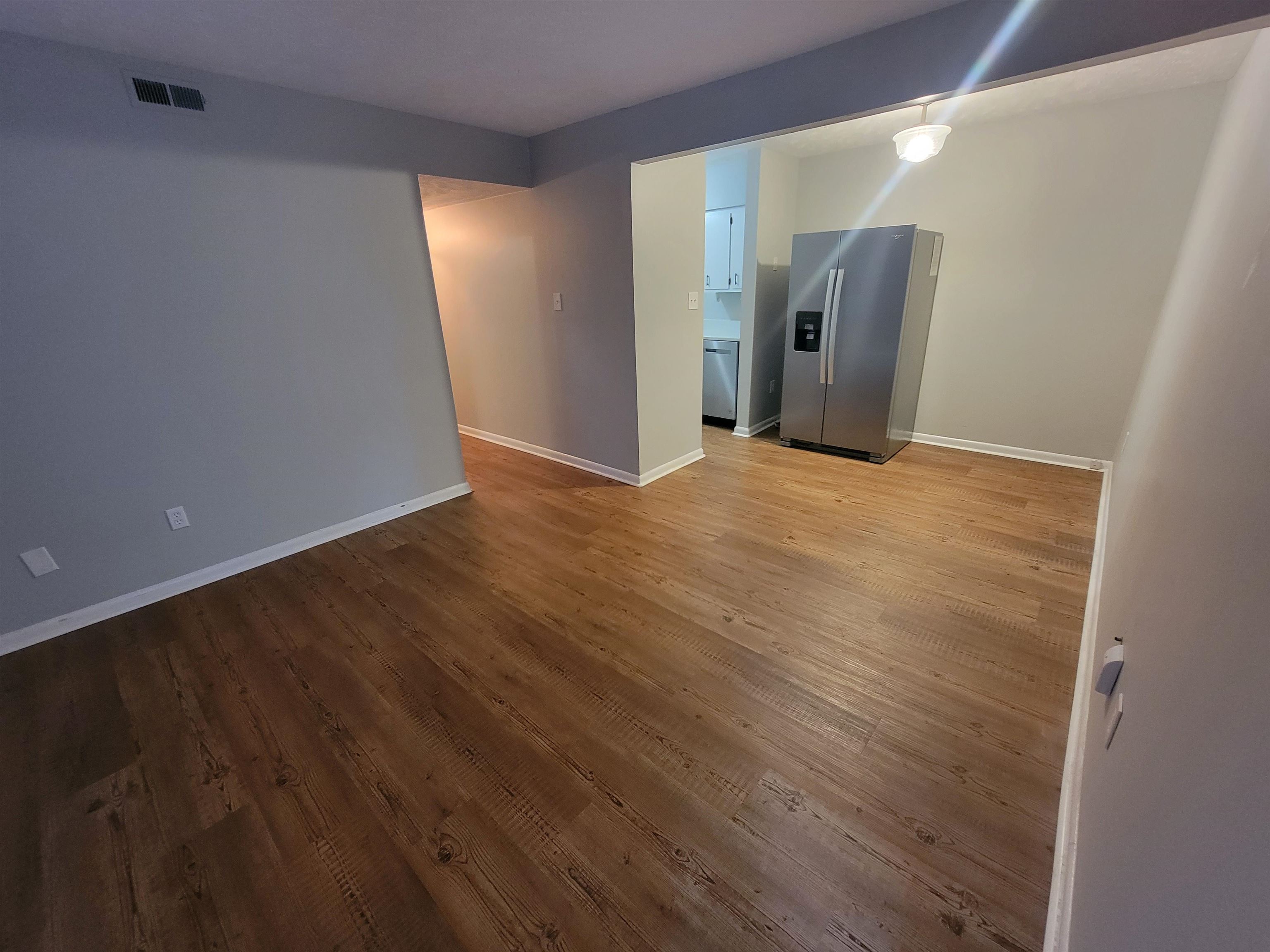 615 Carter Ln. Property Photo 4