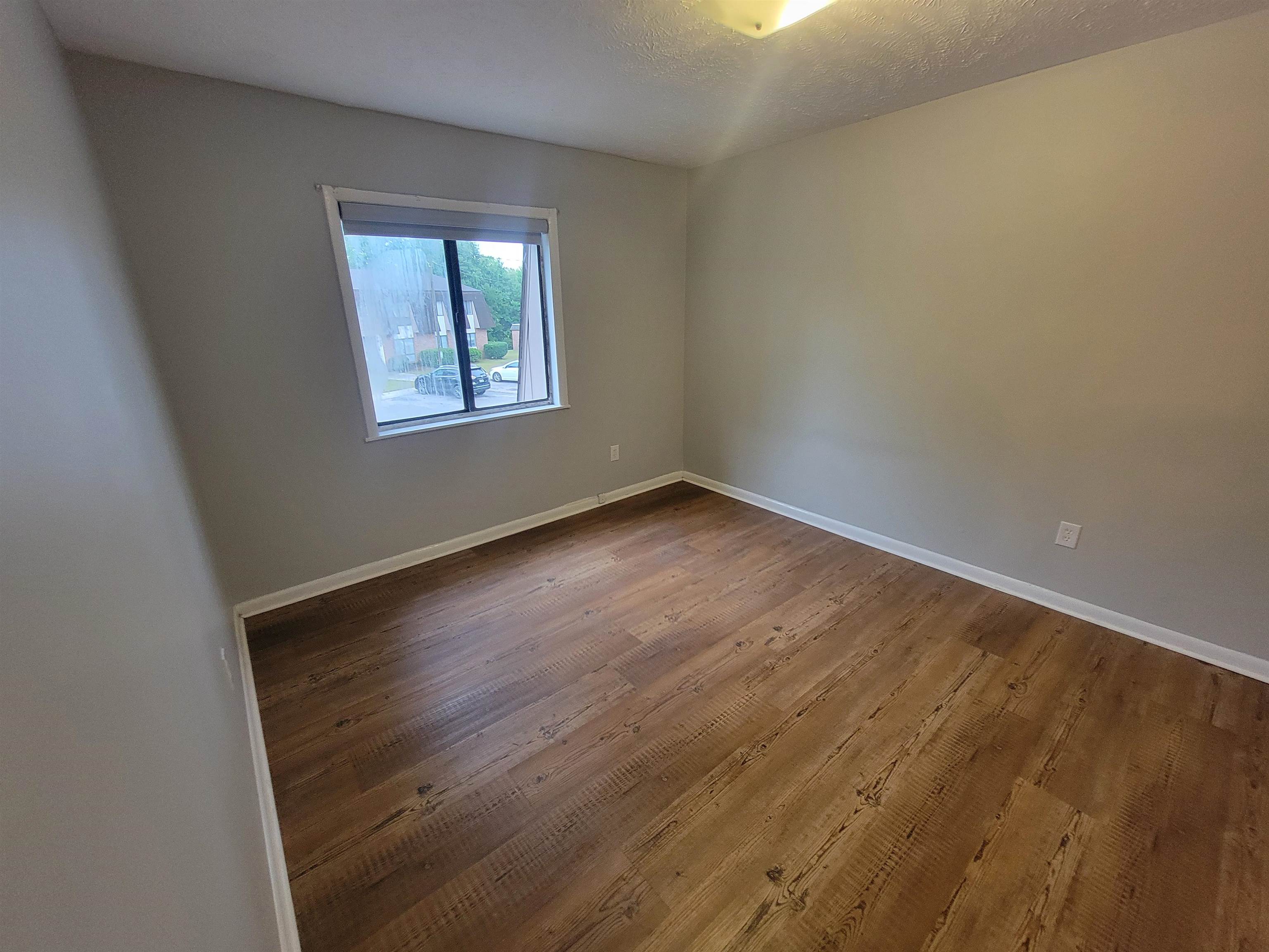 615 Carter Ln. Property Photo 13