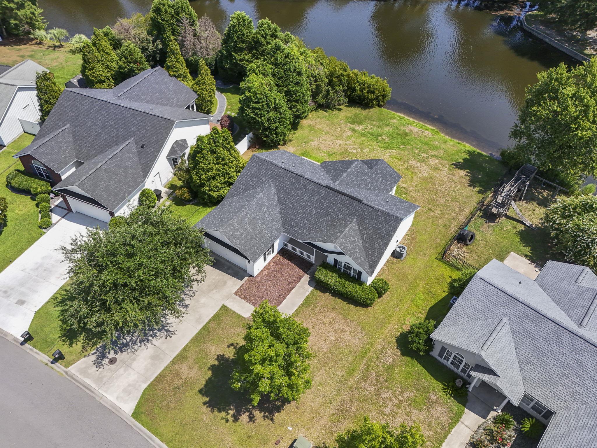 1372 Gailard Dr. Property Photo 3