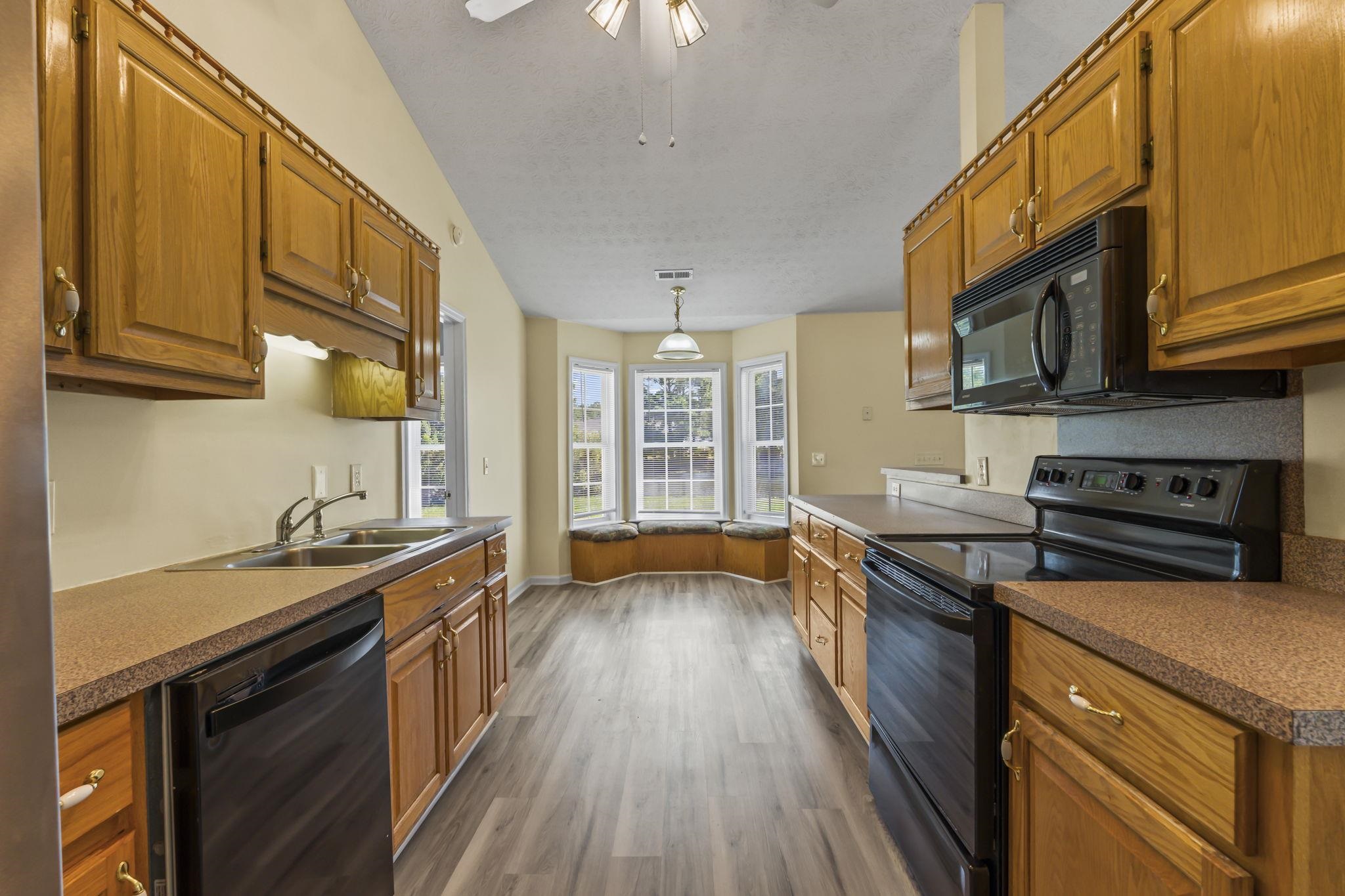 1372 Gailard Dr. Property Photo 17