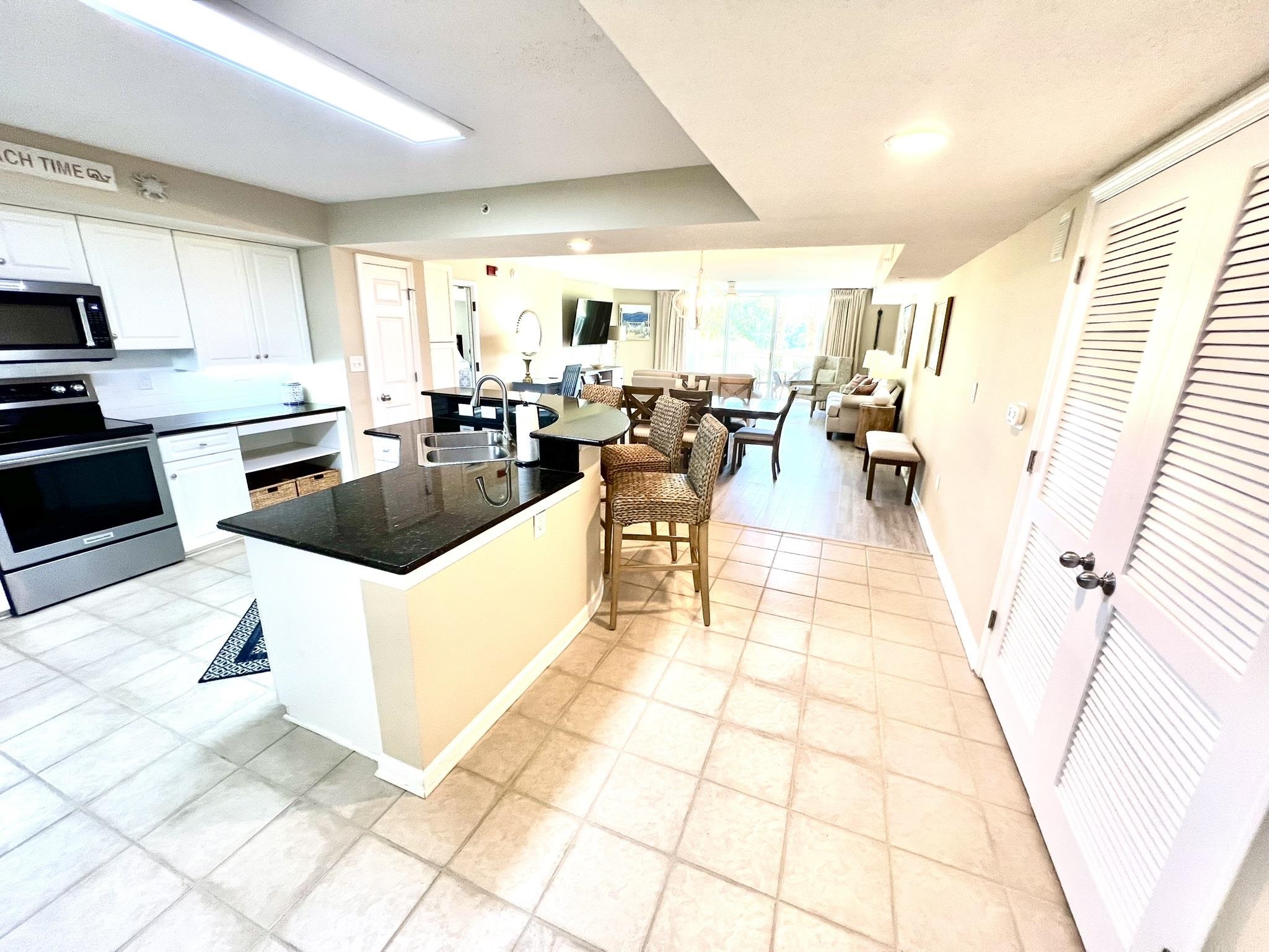 2151 Bridgeview Ct. Property Photo 4