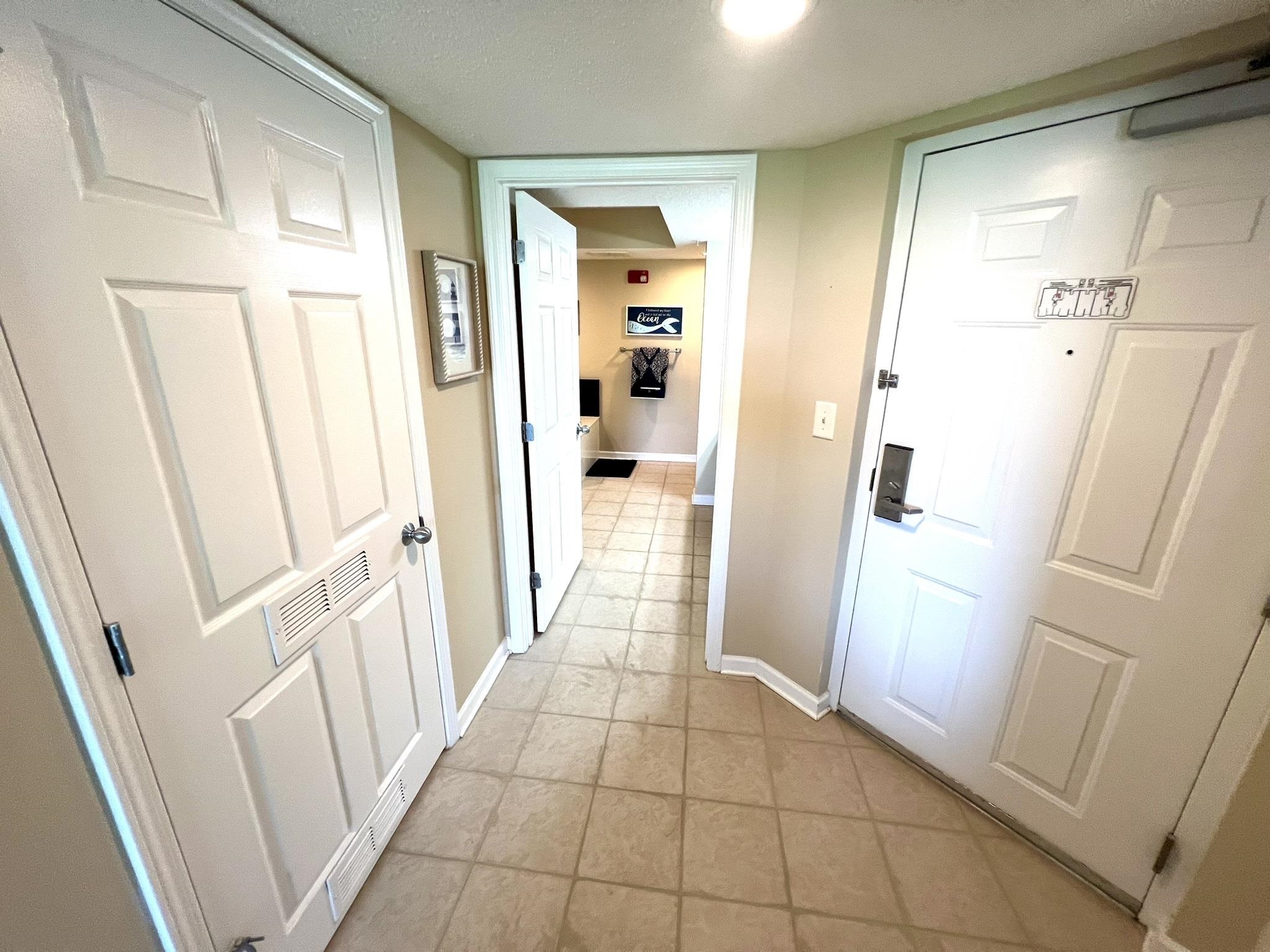 2151 Bridgeview Ct. Property Photo 18
