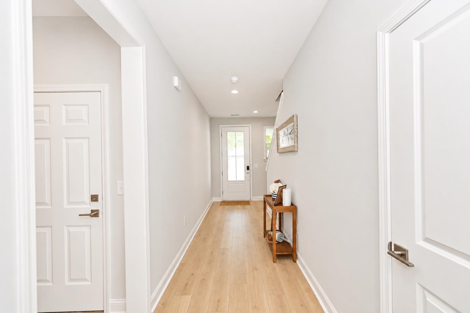 2524 Hillbourne Loop Property Photo 3