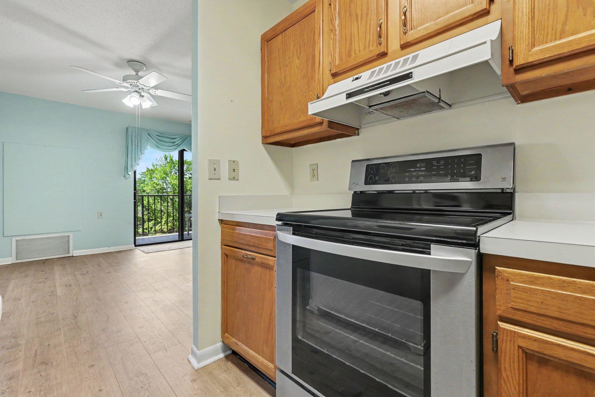 5001 Little River Rd. Property Photo 16