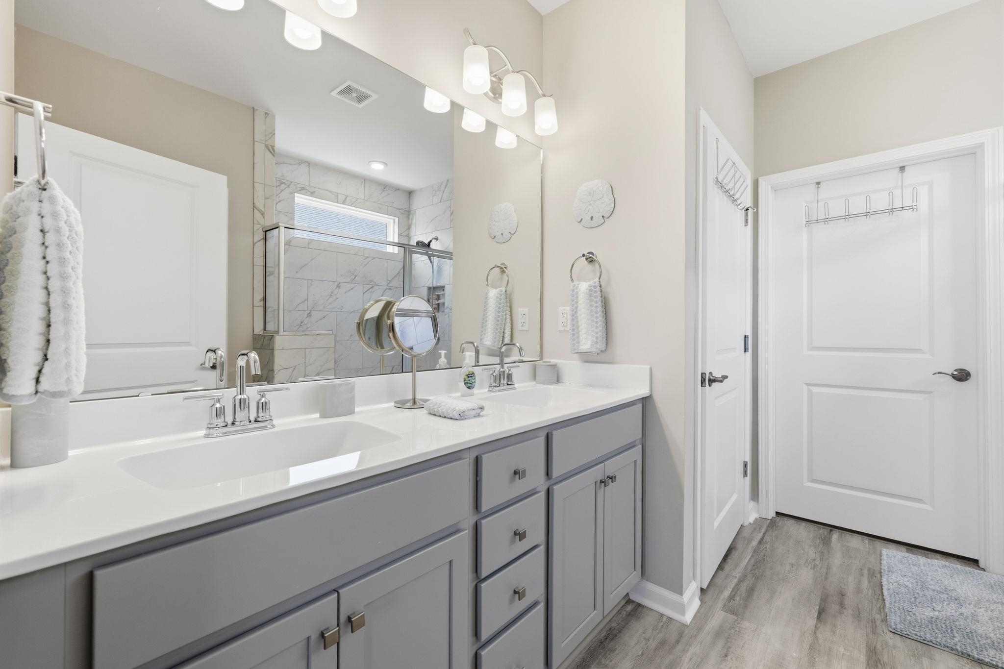 1266 Witch Hazel Way Property Photo 21