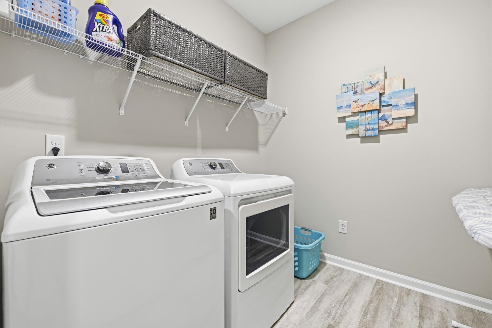 1266 Witch Hazel Way Property Photo 32