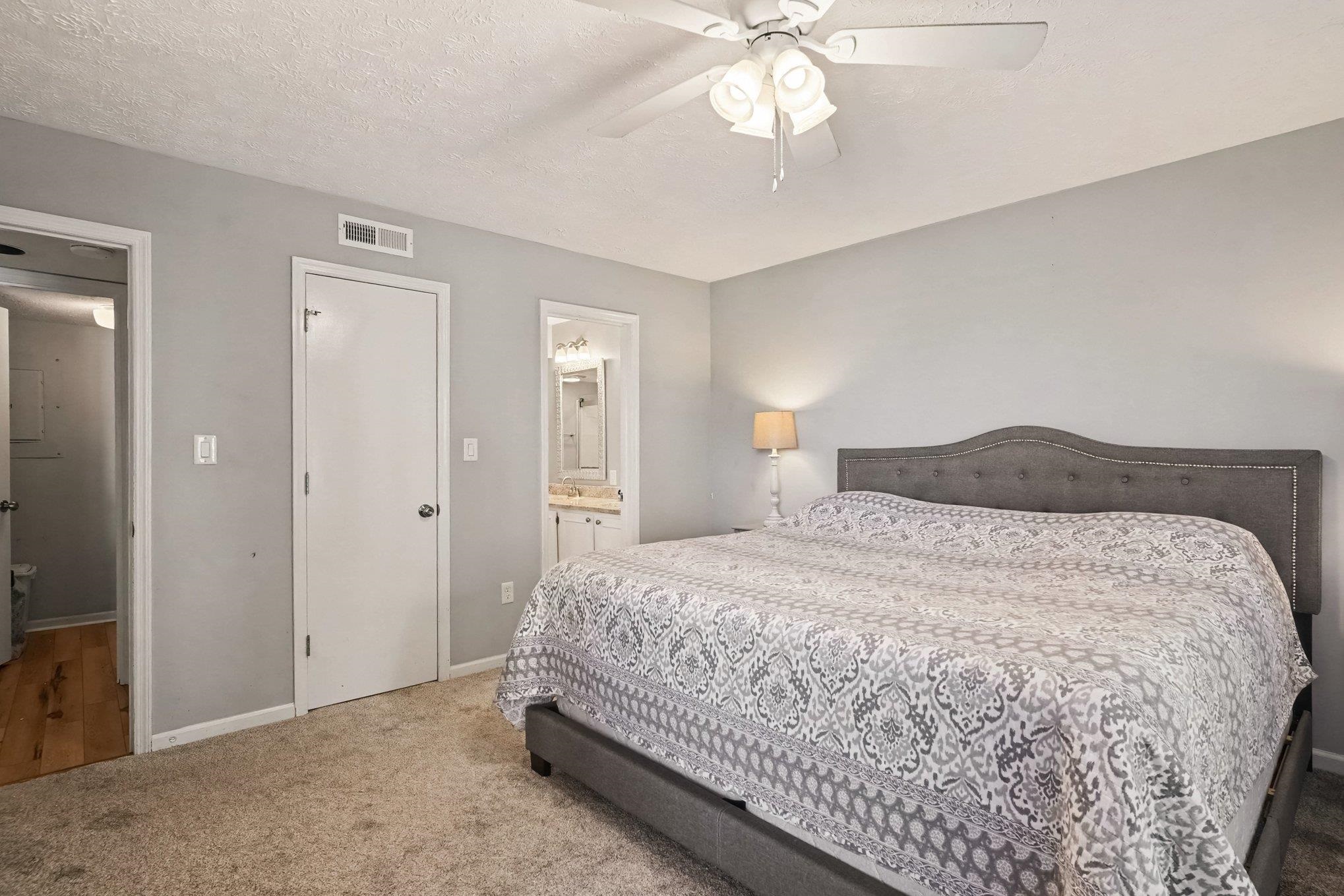 5507 N Ocean Blvd. Property Photo 13