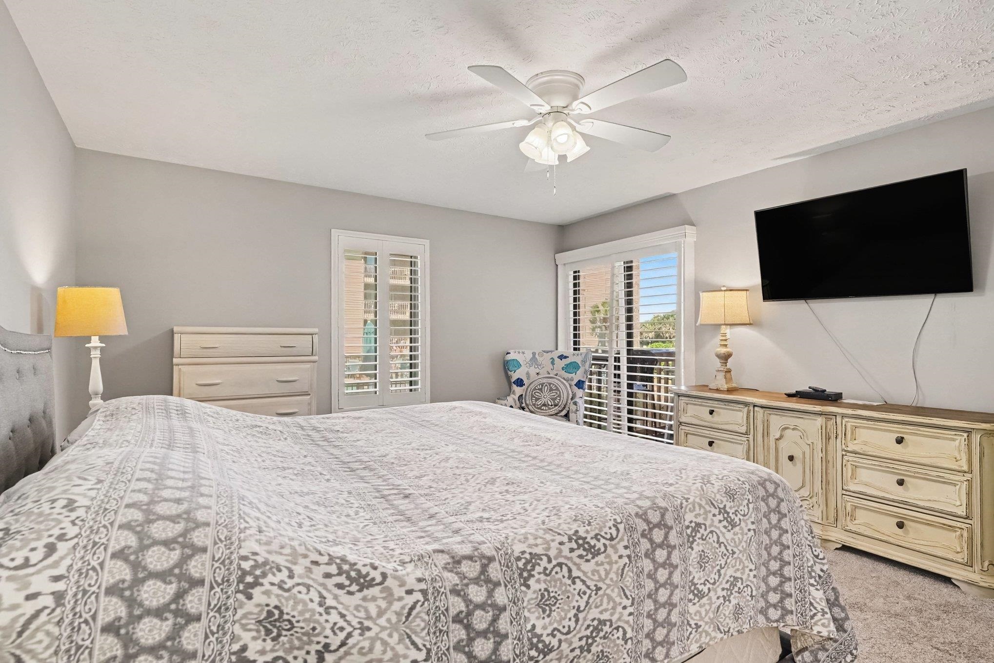 5507 N Ocean Blvd. Property Photo 14