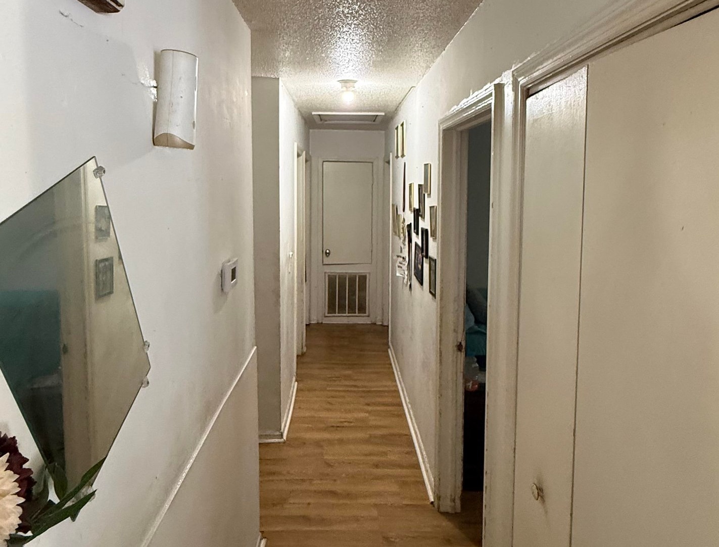 215 Huggins St Property Photo 11