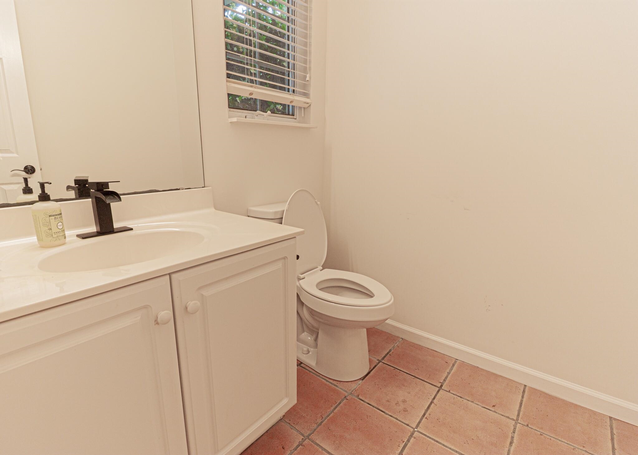 1813 Windmere Way Property Photo 11