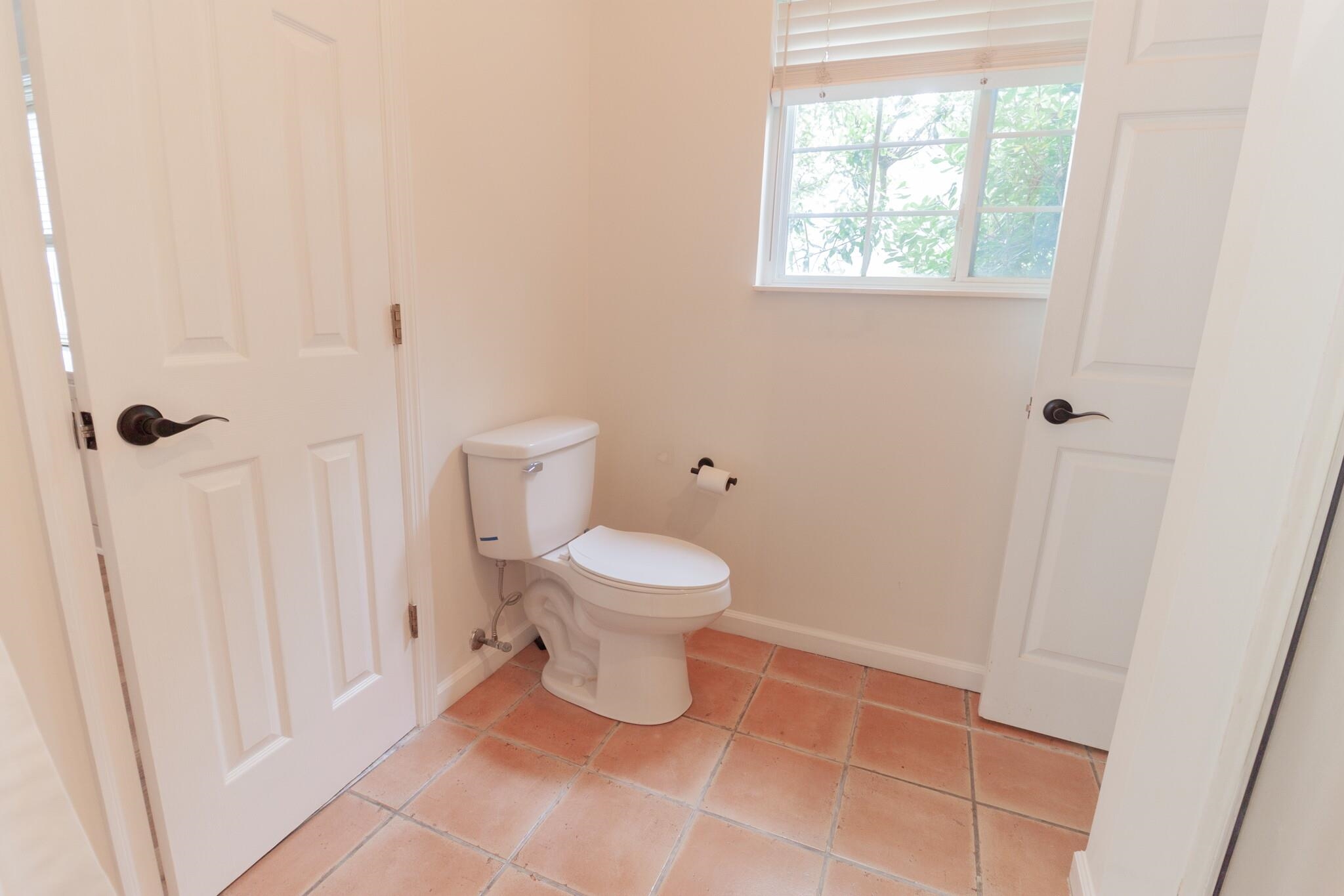 1813 Windmere Way Property Photo 14
