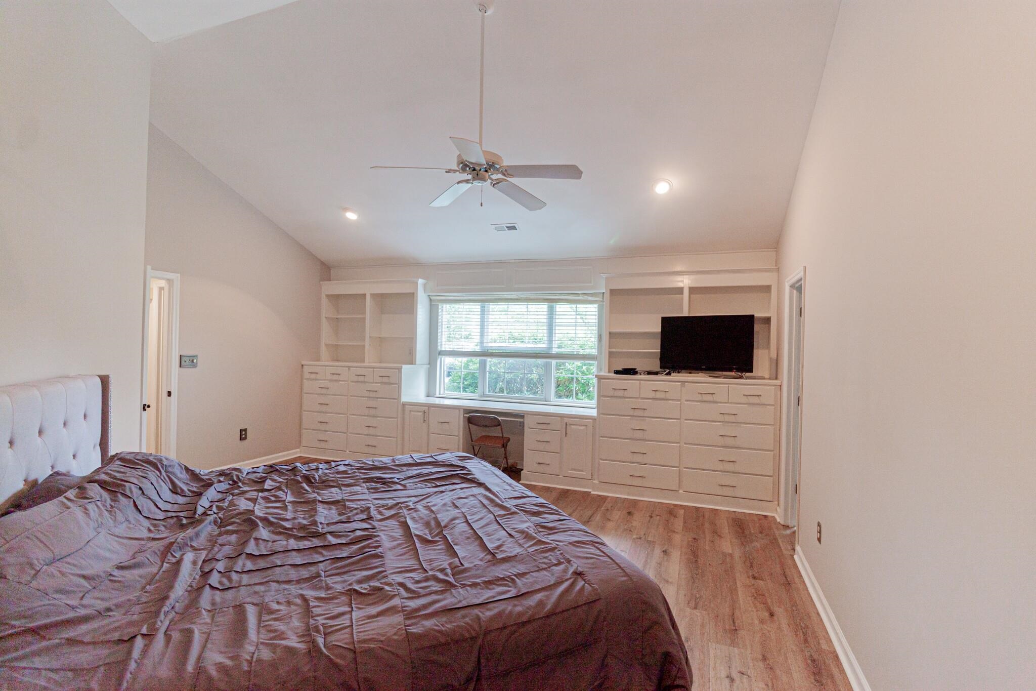 1813 Windmere Way Property Photo 17