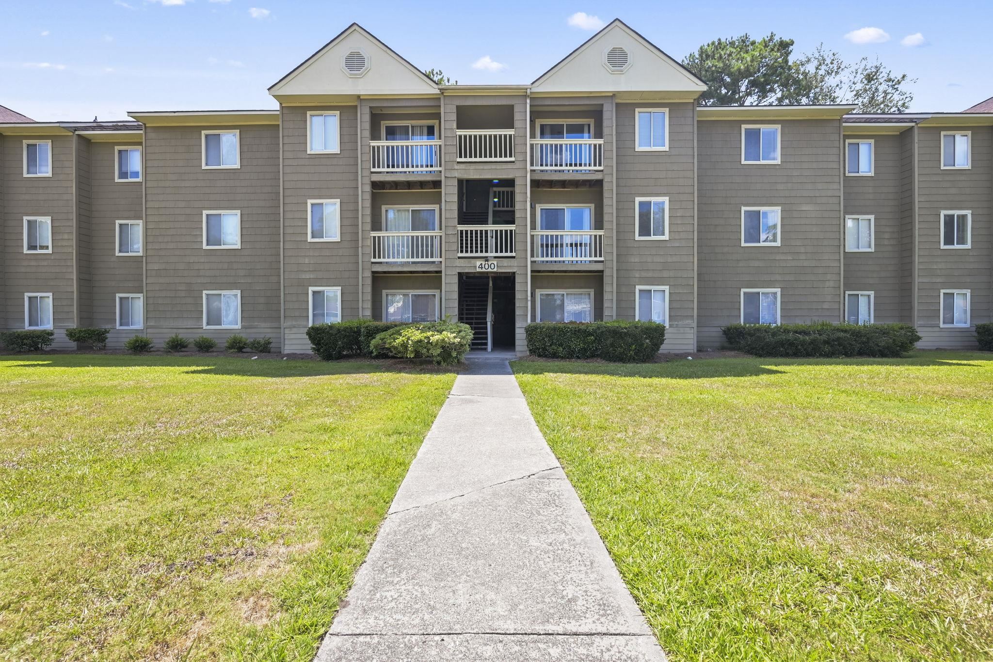 400 Myrtle Greens Dr. Property Photo 1