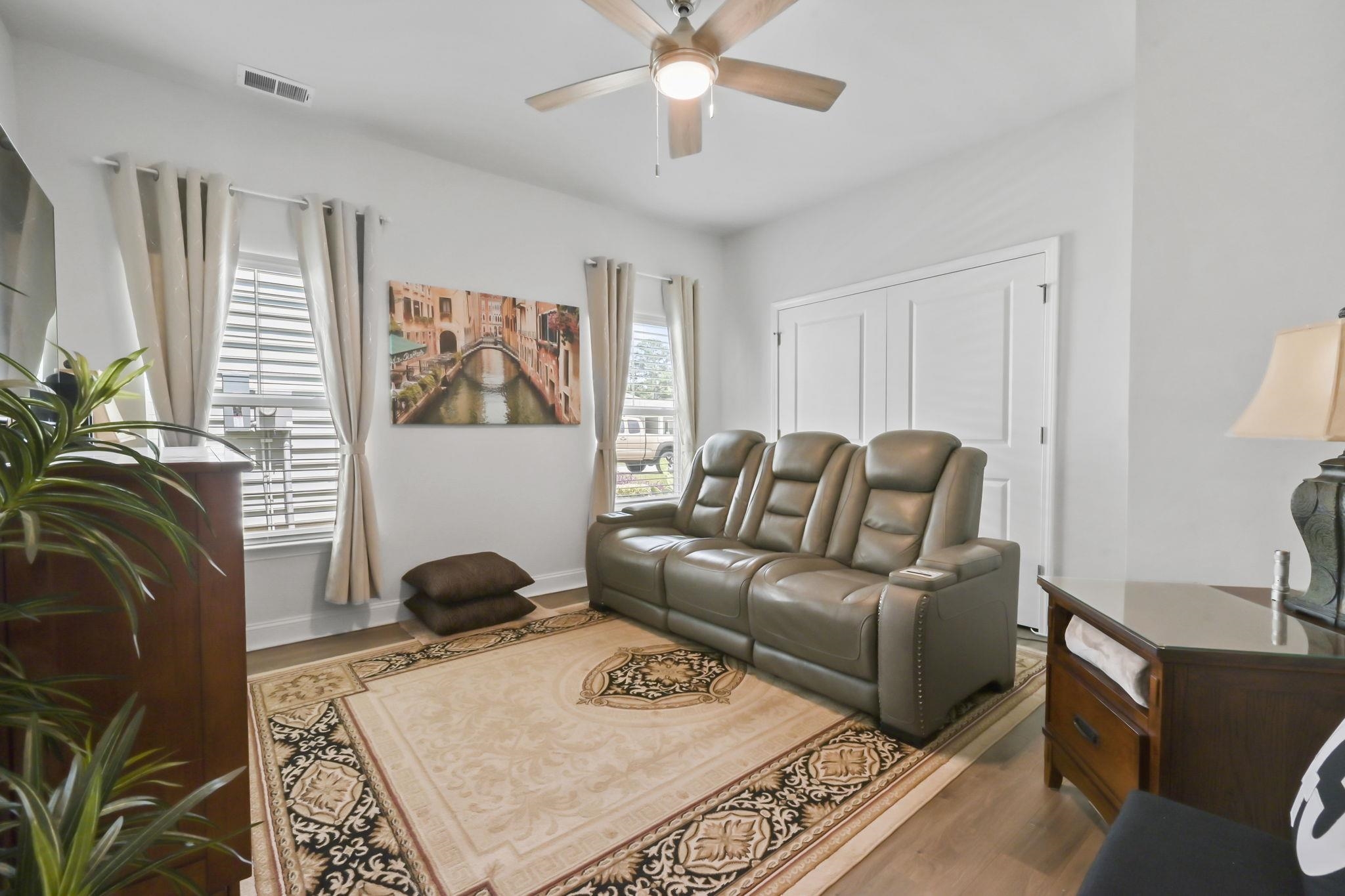 1080 Harbison Circle Property Photo 7