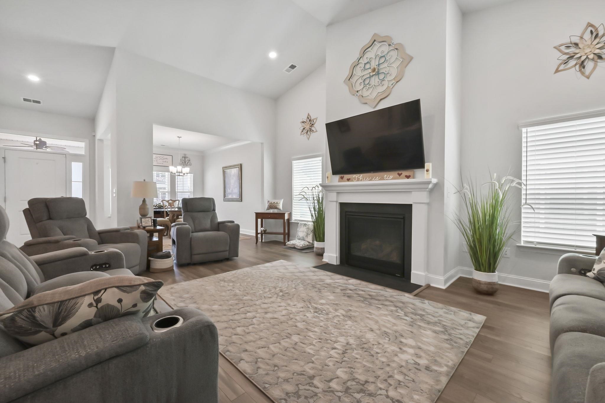 1080 Harbison Circle Property Photo 14