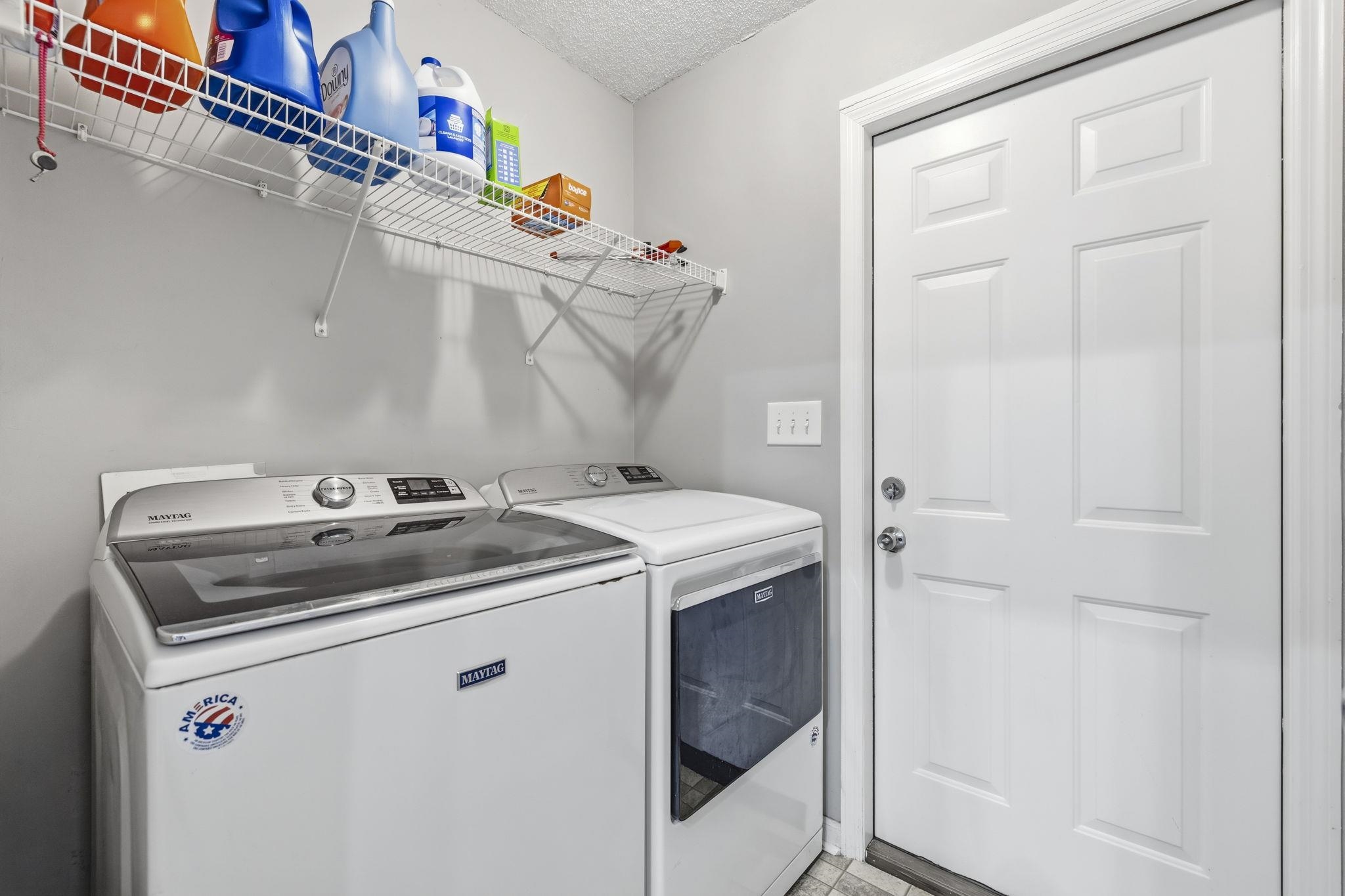2760 Woodcreek Ln. Property Photo 27