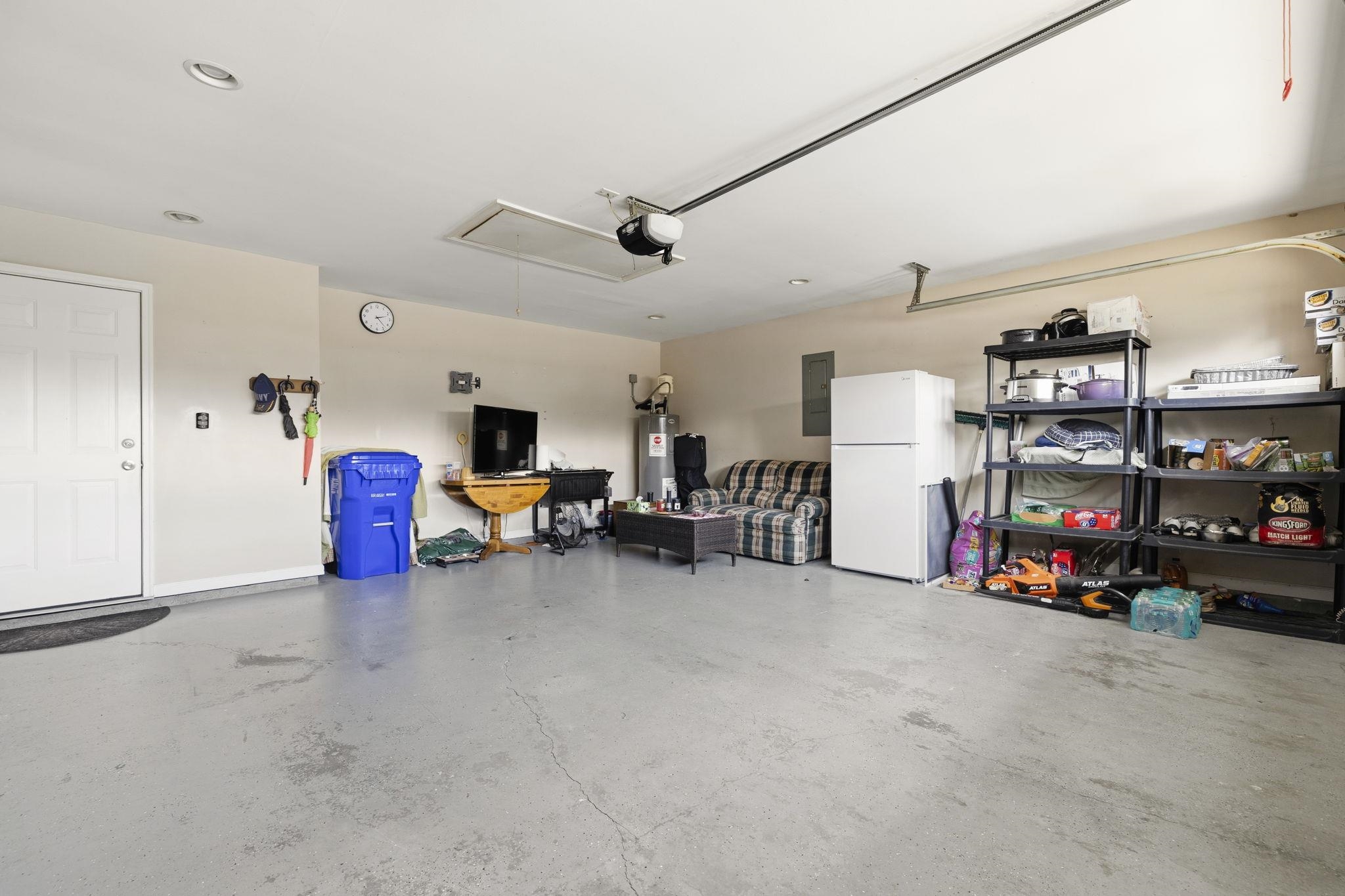 2760 Woodcreek Ln. Property Photo 35