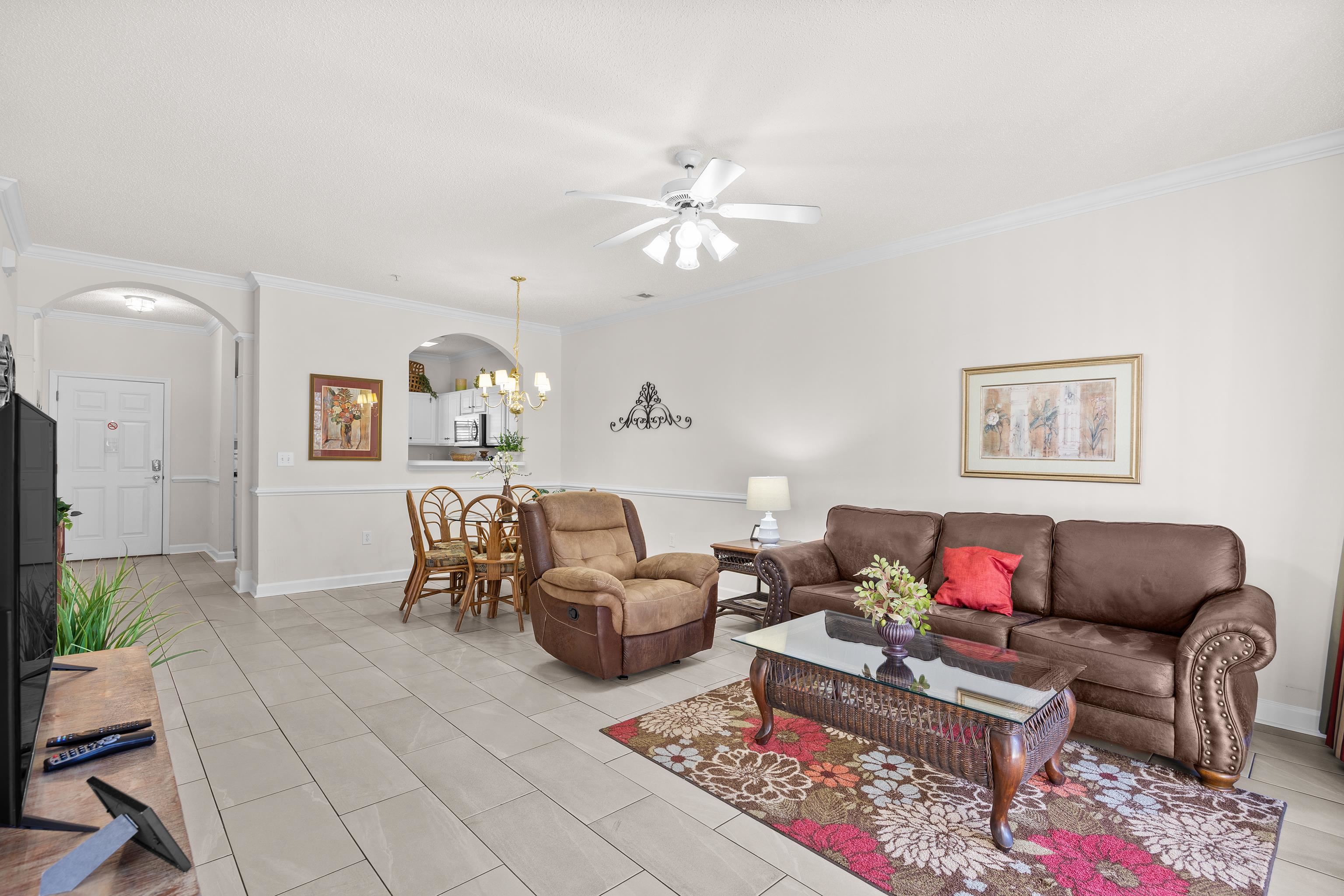 6203 Catalina Dr. Property Photo 5