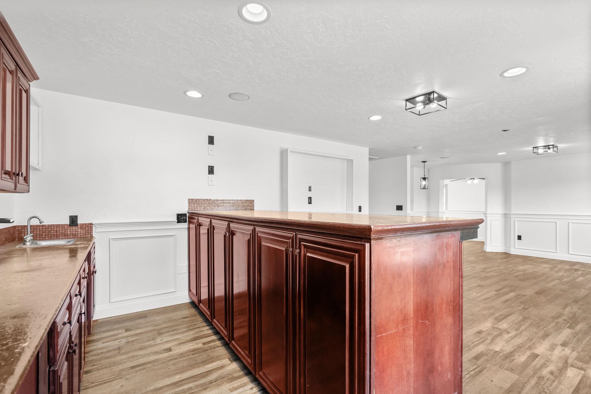 827 Oxbow Dr. Property Photo 40