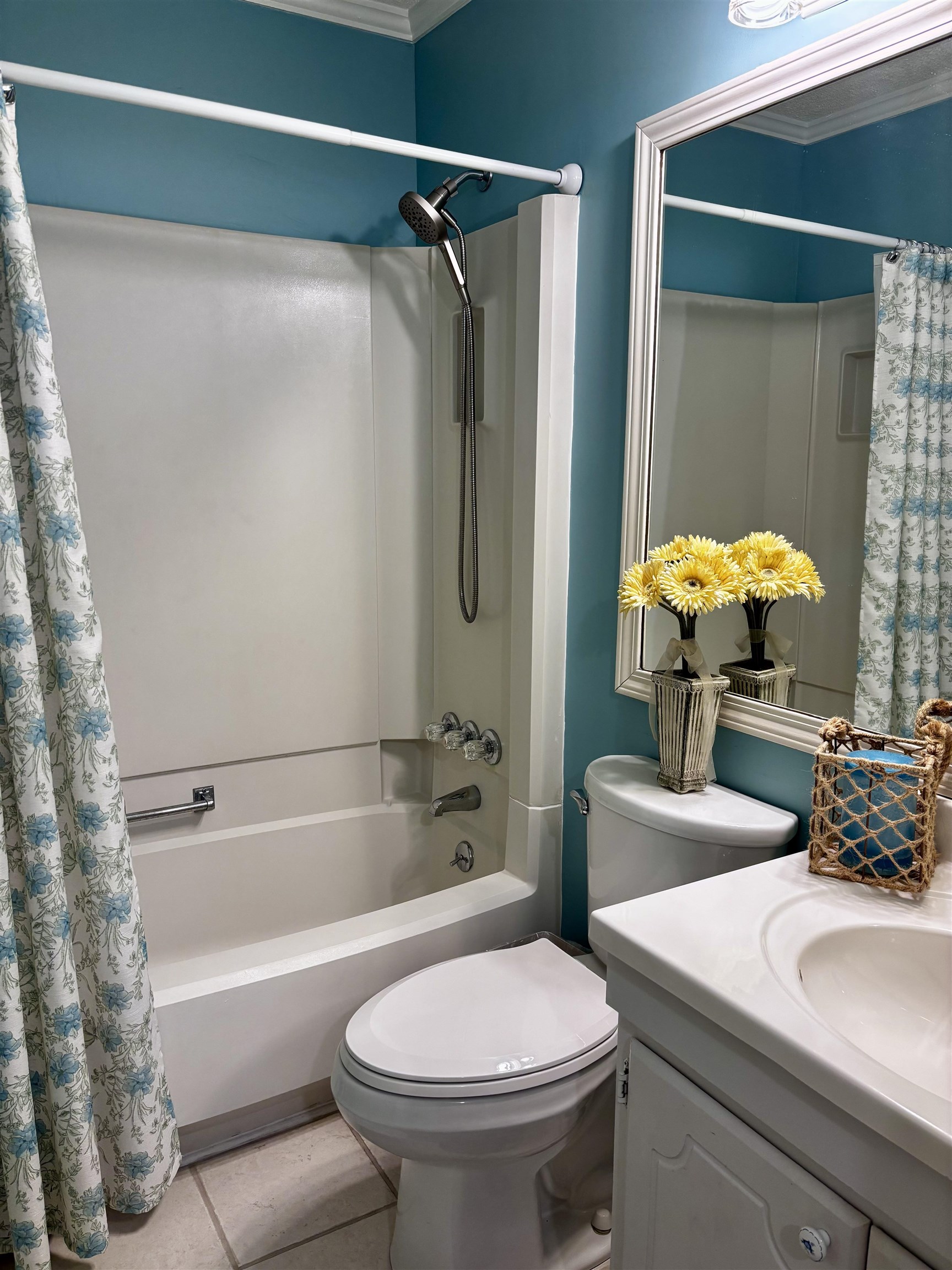 9660 Shore Dr. Property Photo 28