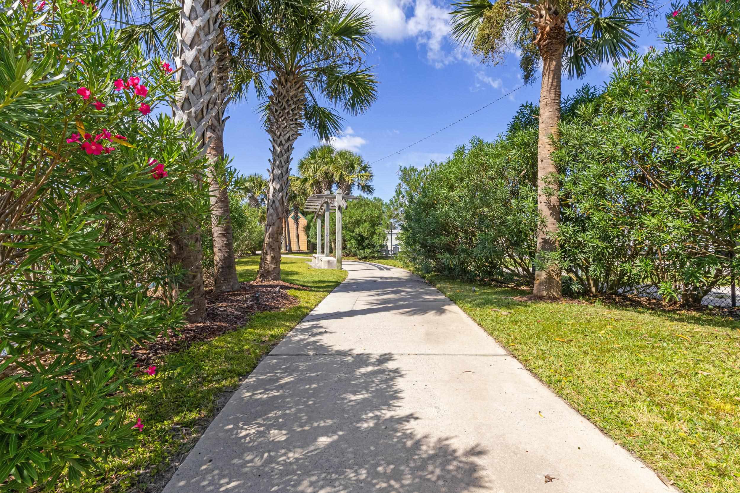 9661 Shore Dr. Property Photo 31