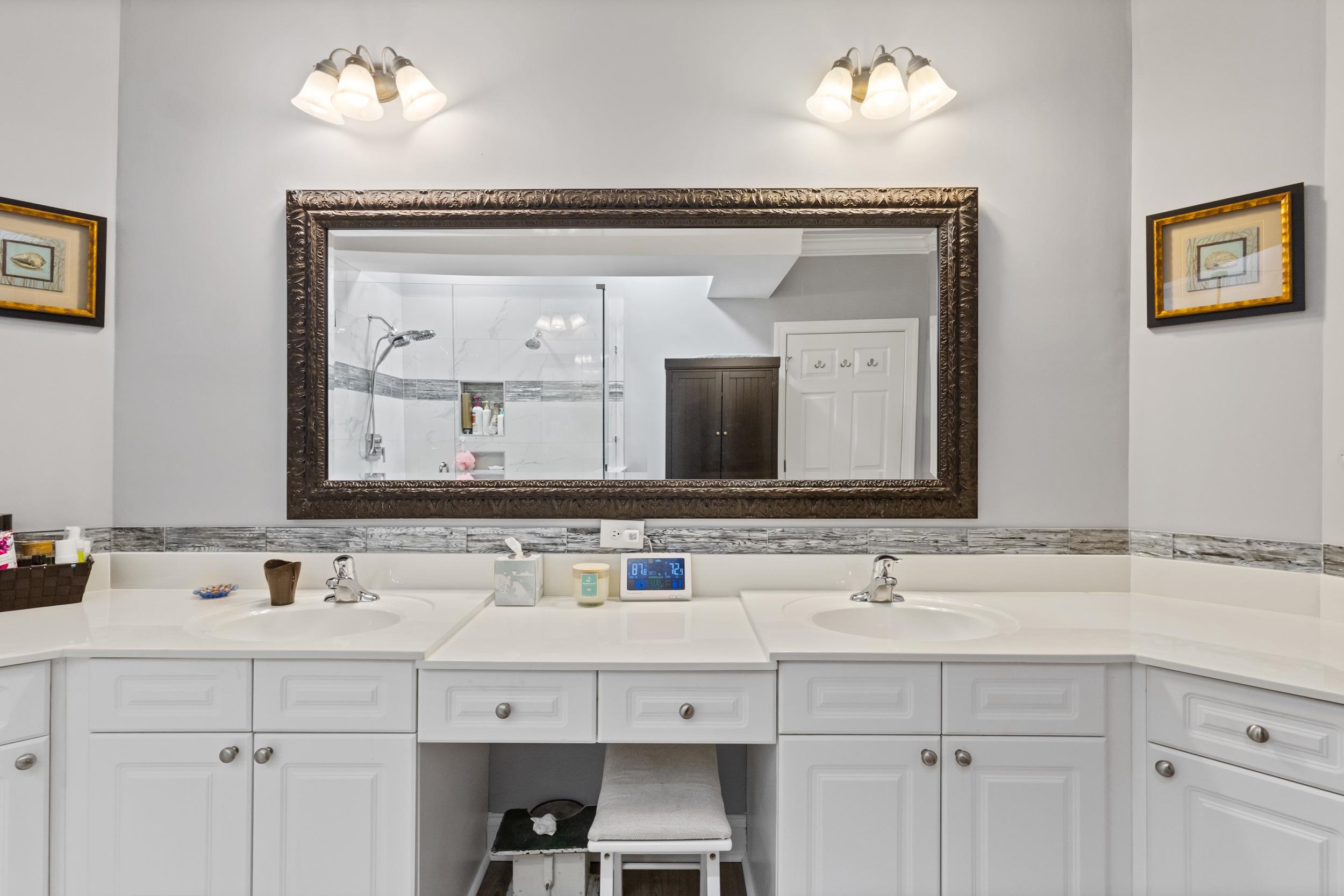 901 Knoll Shores Ct. Property Photo 27