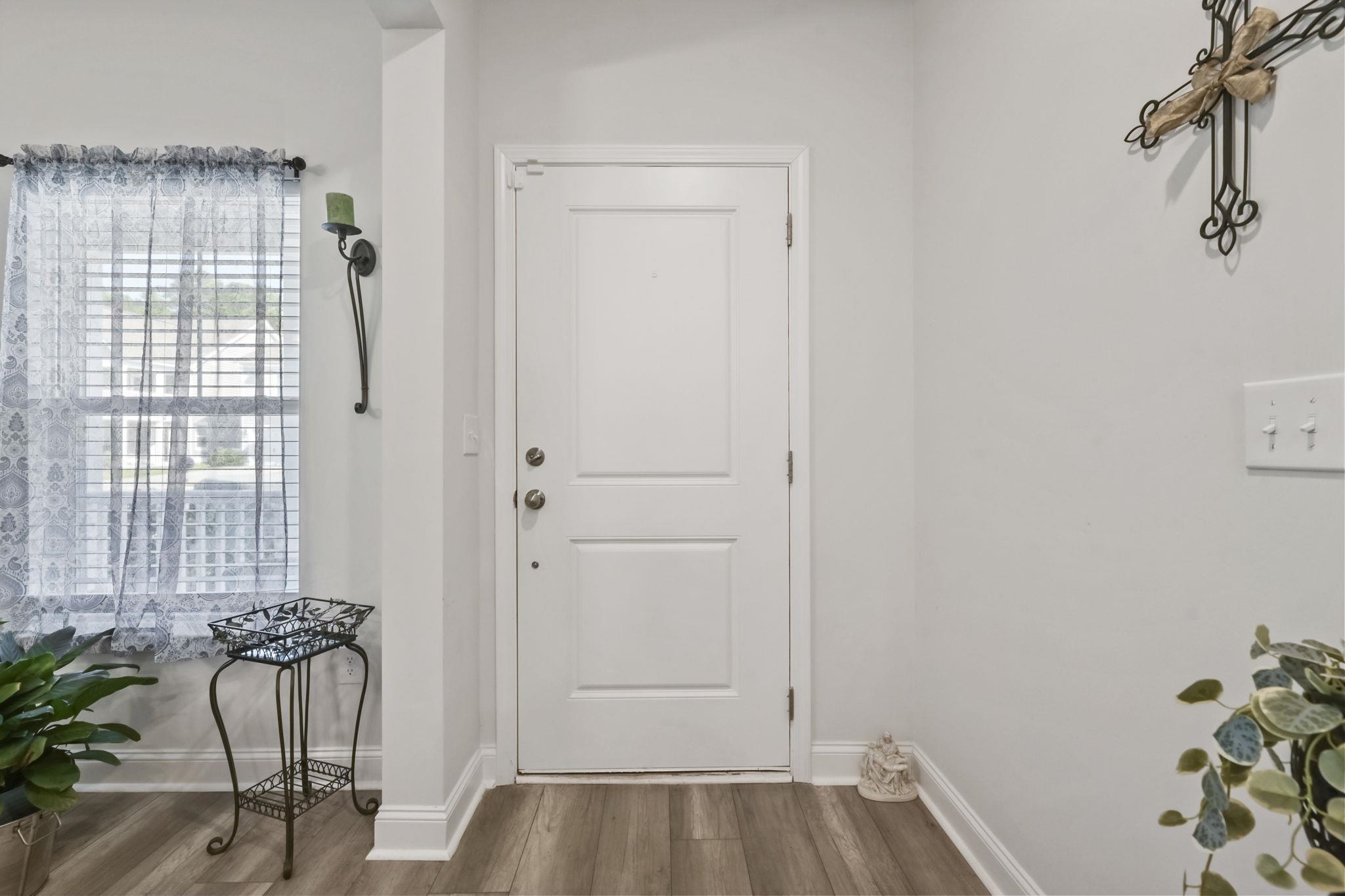 820 Harrison Mill St. Property Photo 3