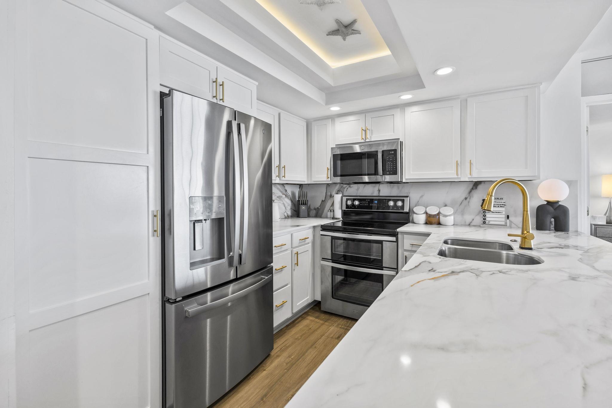 9820 Queensway Blvd. Property Photo 14